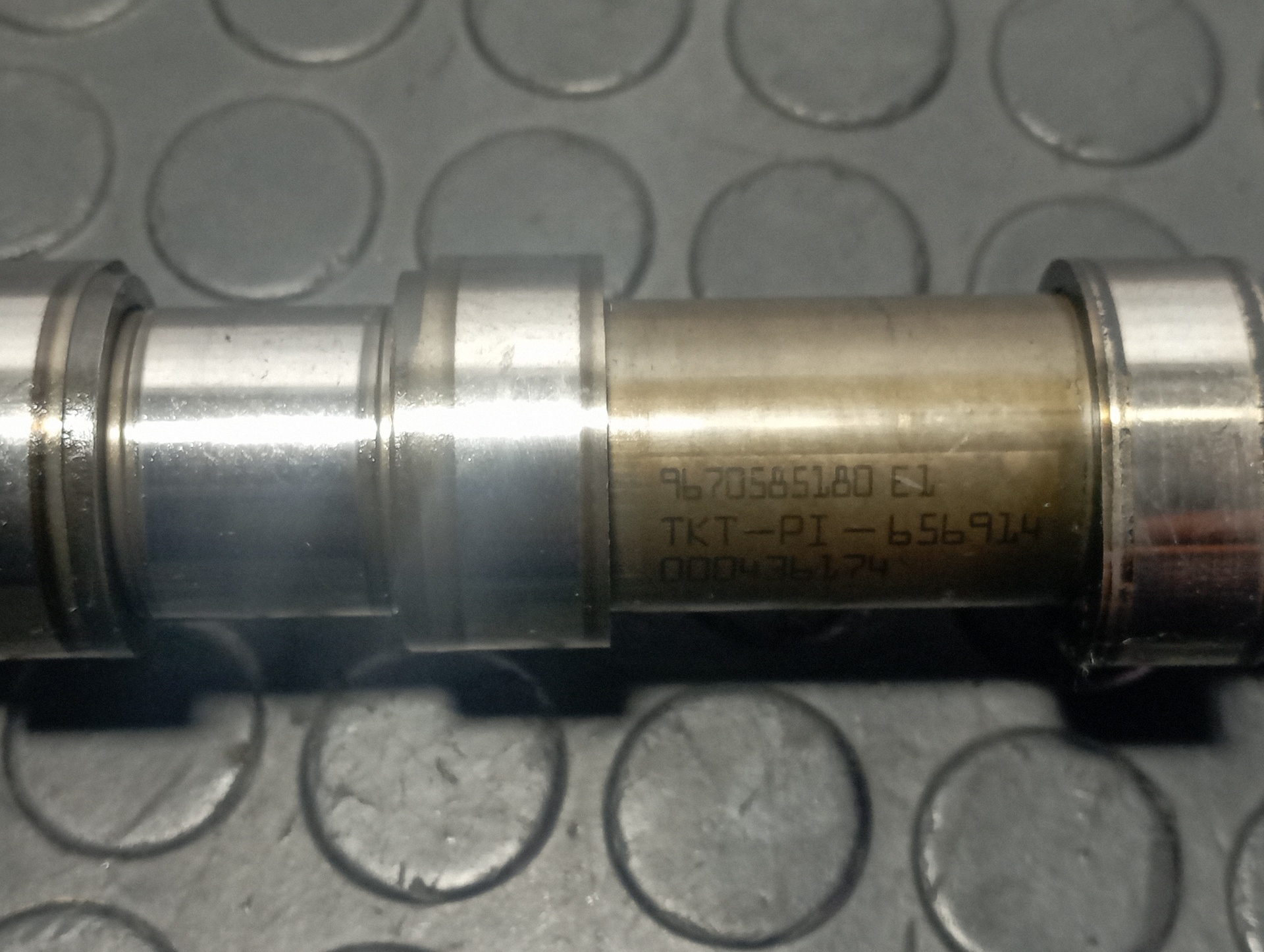 ARBOL DE LEVAS PEUGEOT 508 SW - vista 3