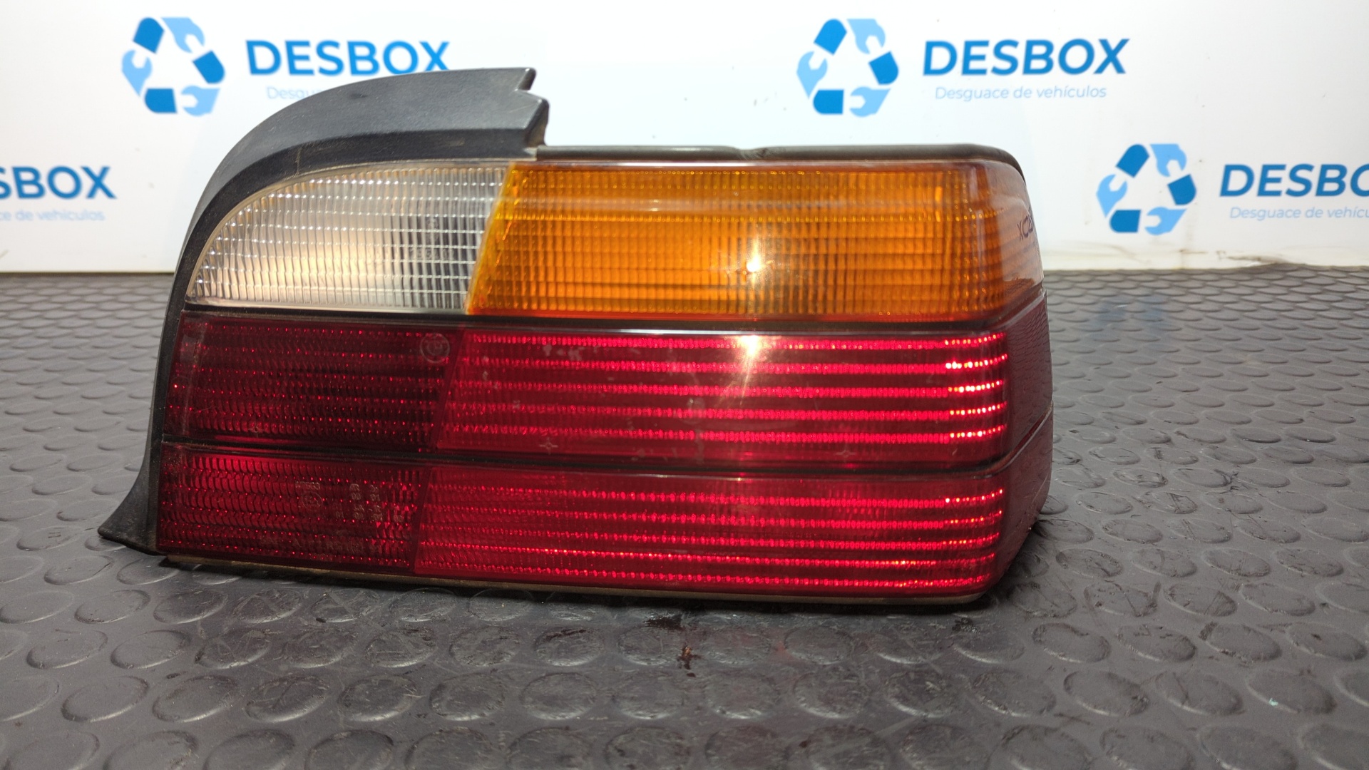 PILOTO TRASERO DERECHO BMW SERIE 3 COUPE (E36)