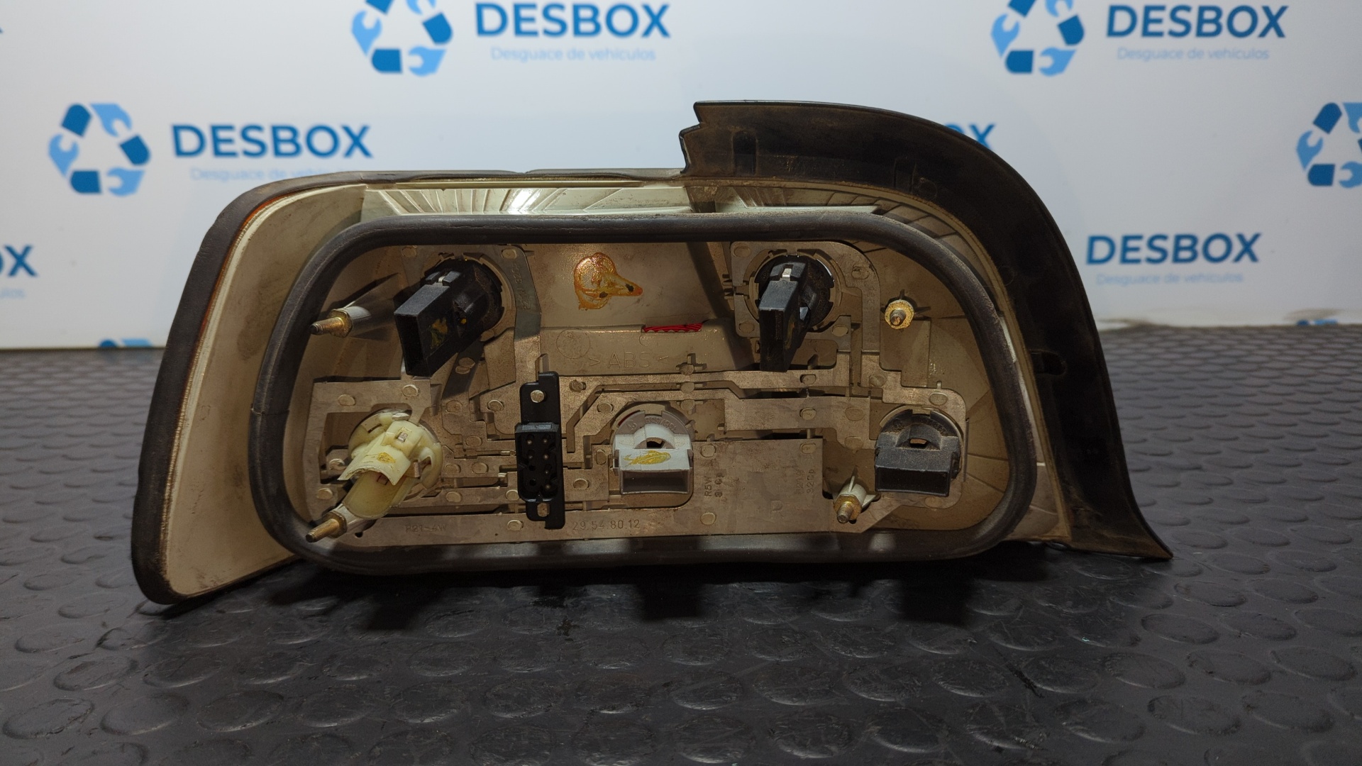 PILOTO TRASERO DERECHO BMW SERIE 3 COUPE (E36) - vista 4