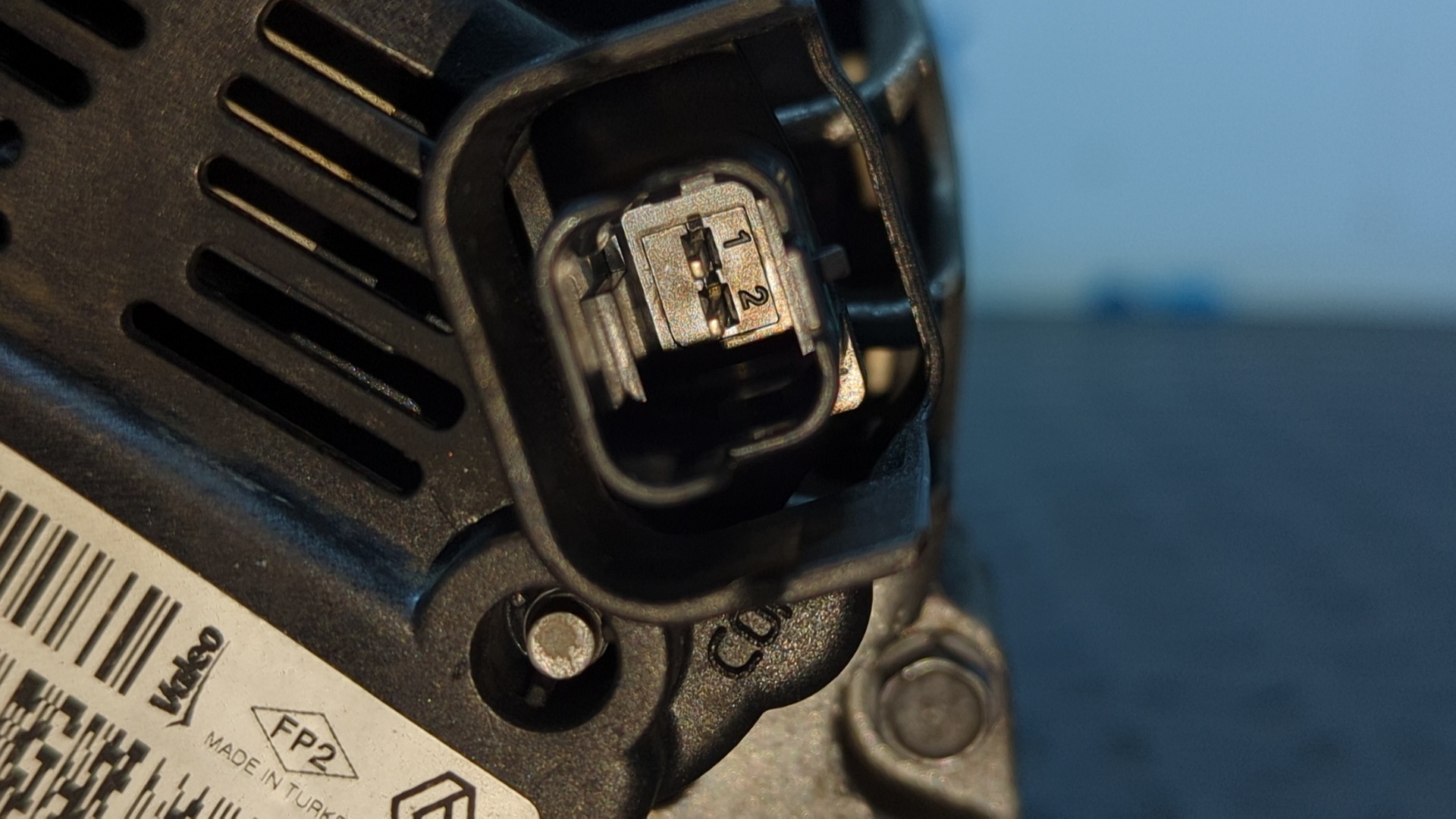 ALTERNADOR DACIA DUSTER - vista 3