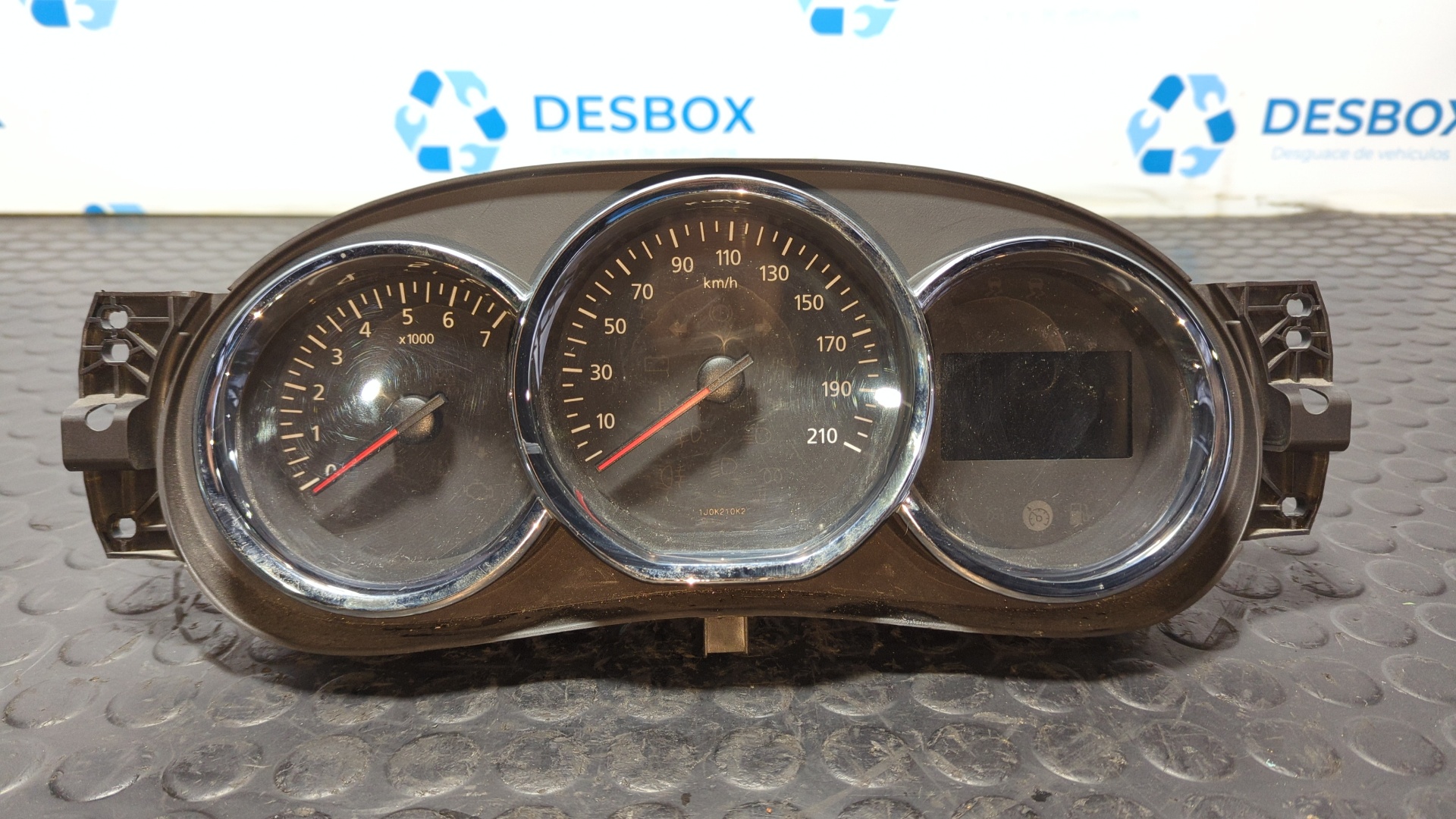 CUADRO INSTRUMENTOS DACIA DUSTER