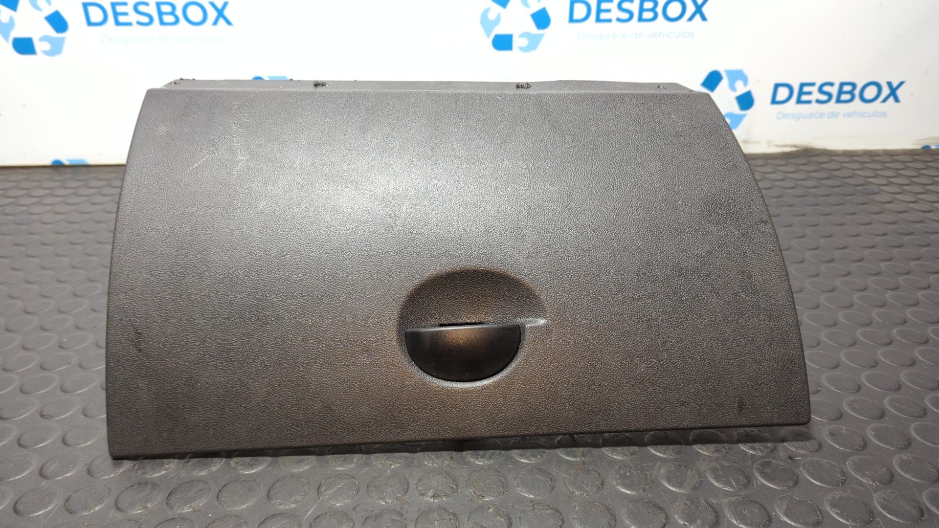 GUANTERA DACIA DUSTER