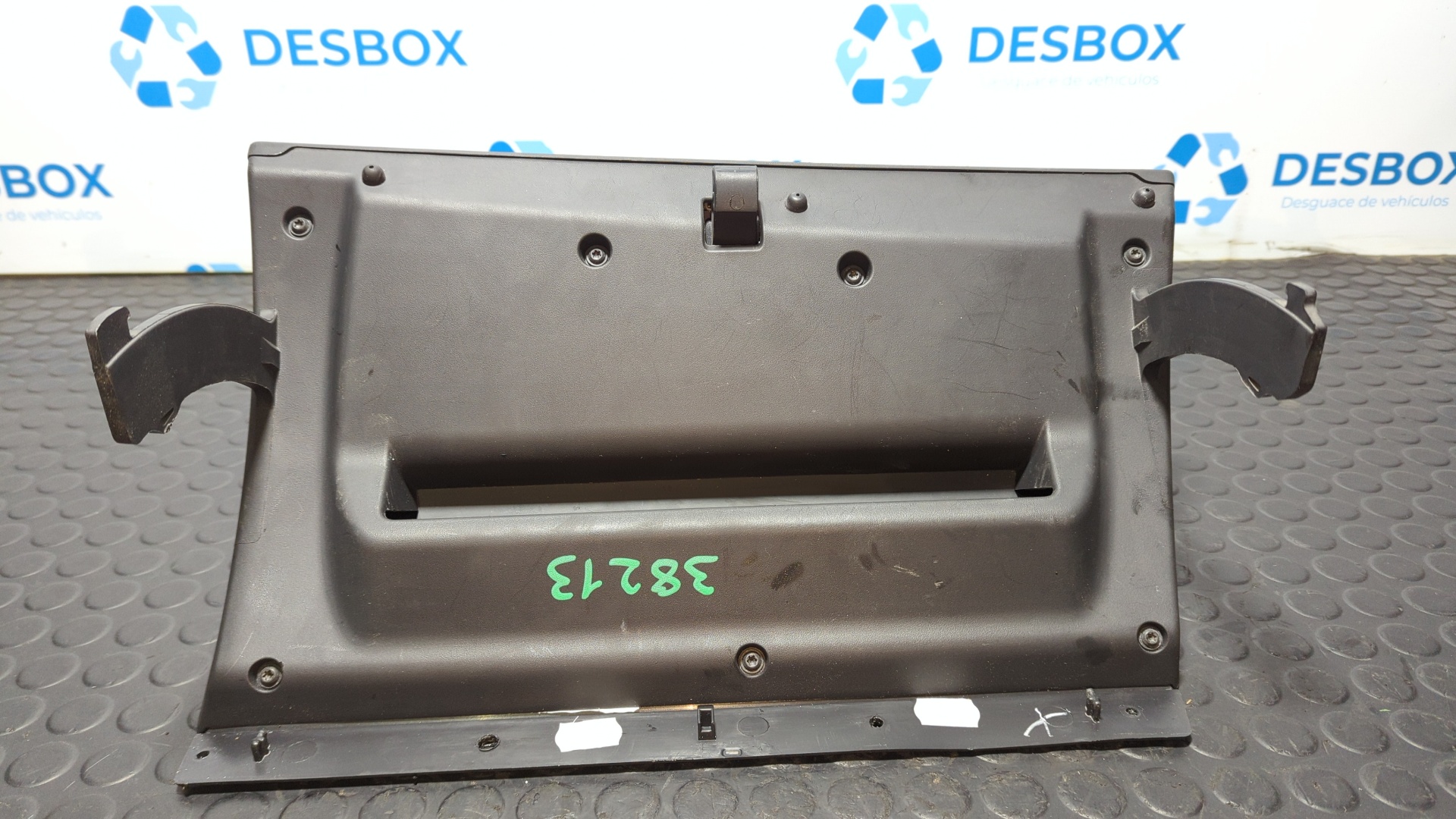 GUANTERA DACIA DUSTER - vista 2