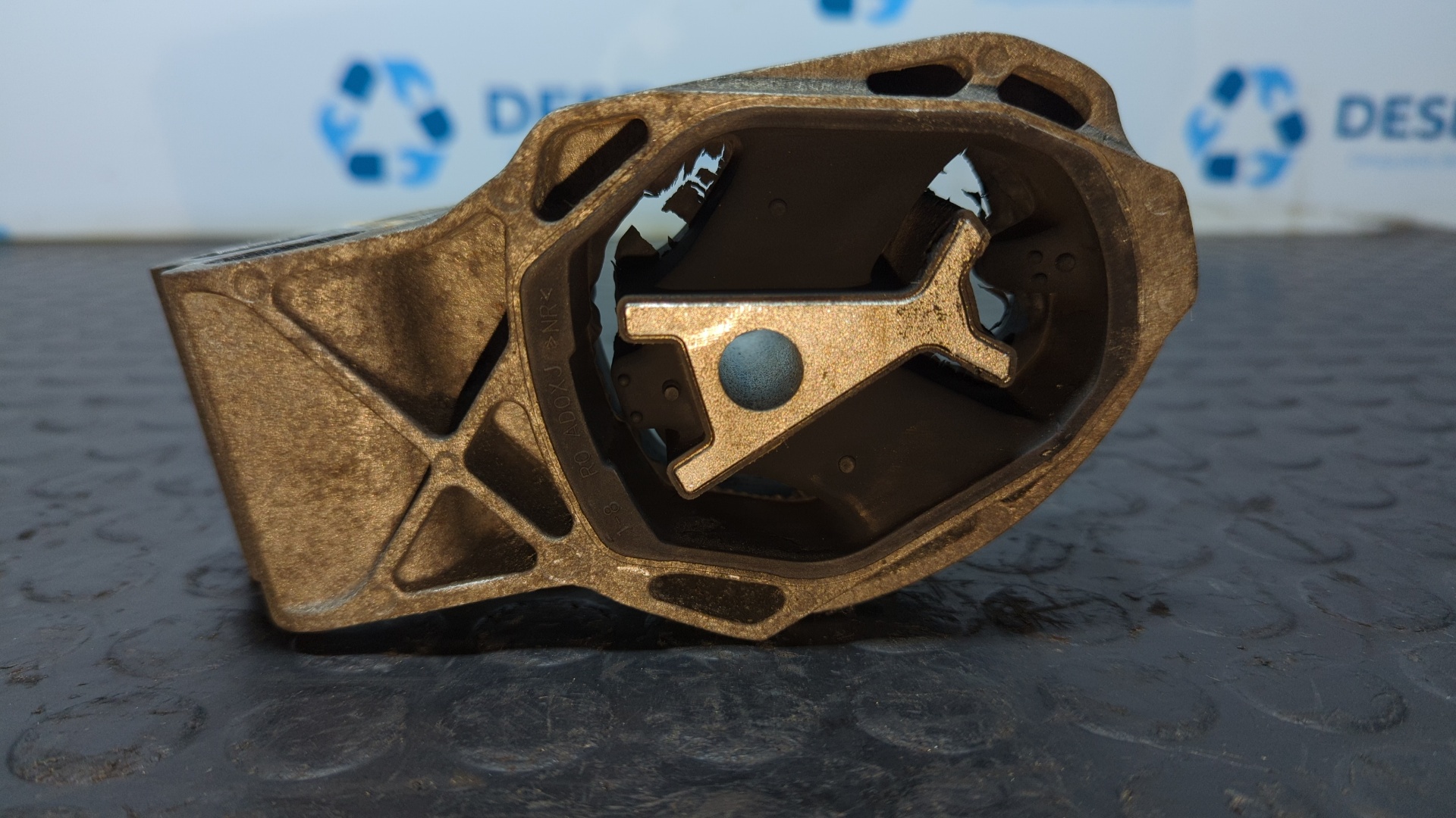 SOPORTE CAMBIO VOLVO XC 40 - vista 2