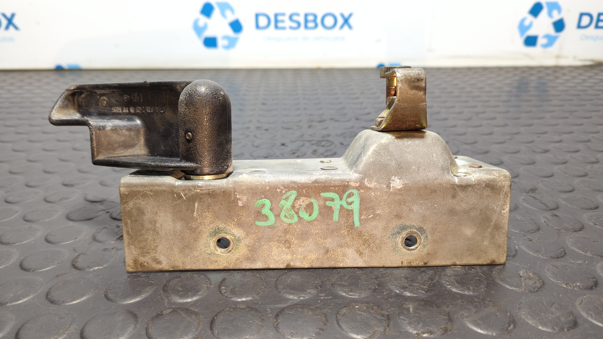 MANETA INTERIOR TRASERA IZQUIERDA VOLKSWAGEN LT CAJA CERRADA / COMBI (MOD. 1997) - vista 3