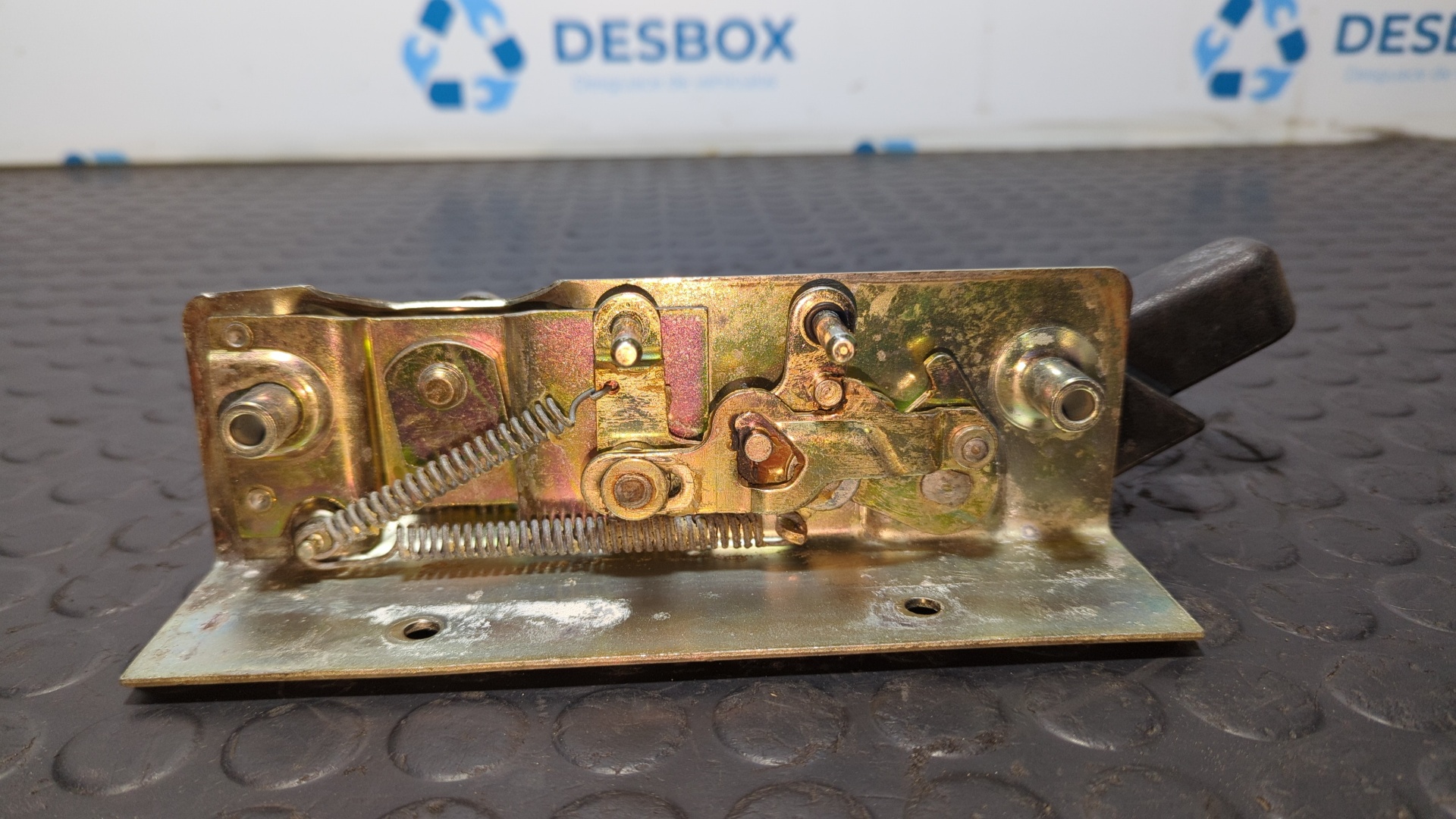 MANETA INTERIOR TRASERA IZQUIERDA VOLKSWAGEN LT CAJA CERRADA / COMBI (MOD. 1997) - vista 2