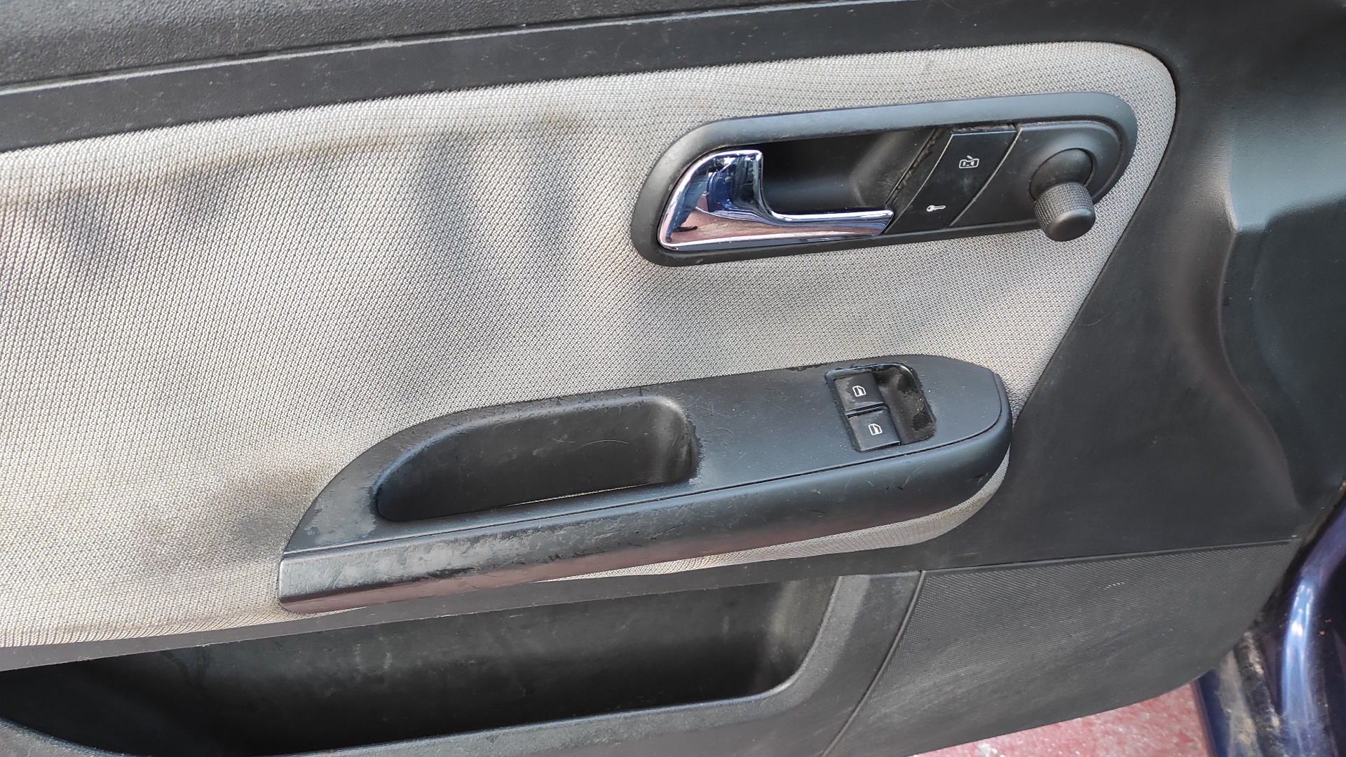 ABS SEAT IBIZA (6L1) - vista 3