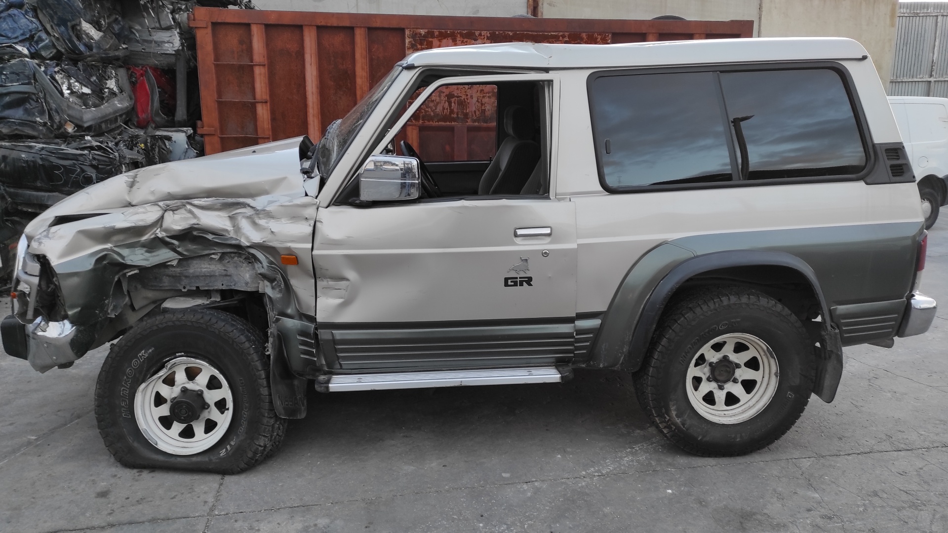 VOLANTE NISSAN PATROL GR (Y60) - vista 6