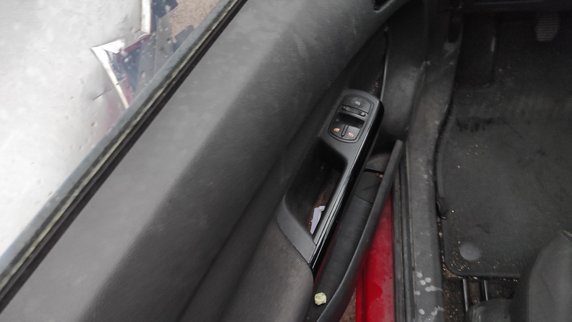 PUERTA DELANTERA DERECHA OPEL CORSA D - vista 3