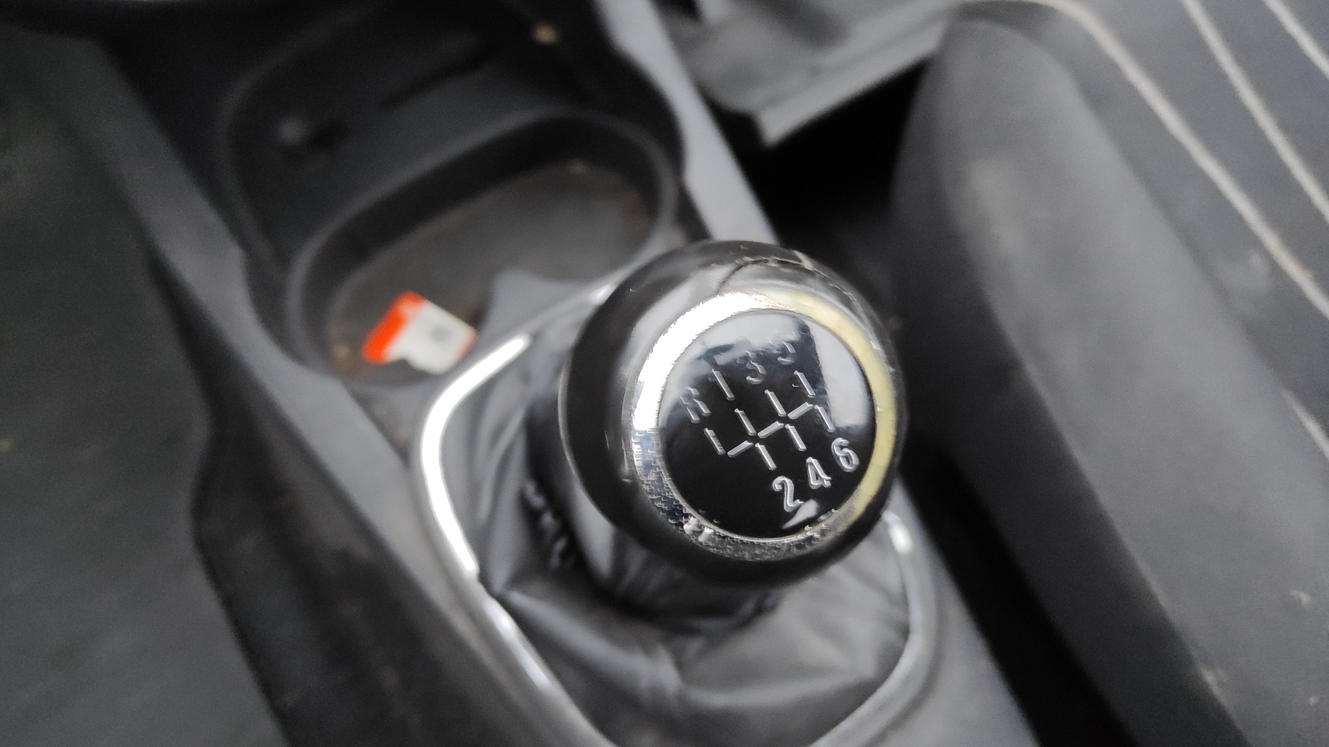 PUERTA DELANTERA DERECHA OPEL CORSA D - vista 8