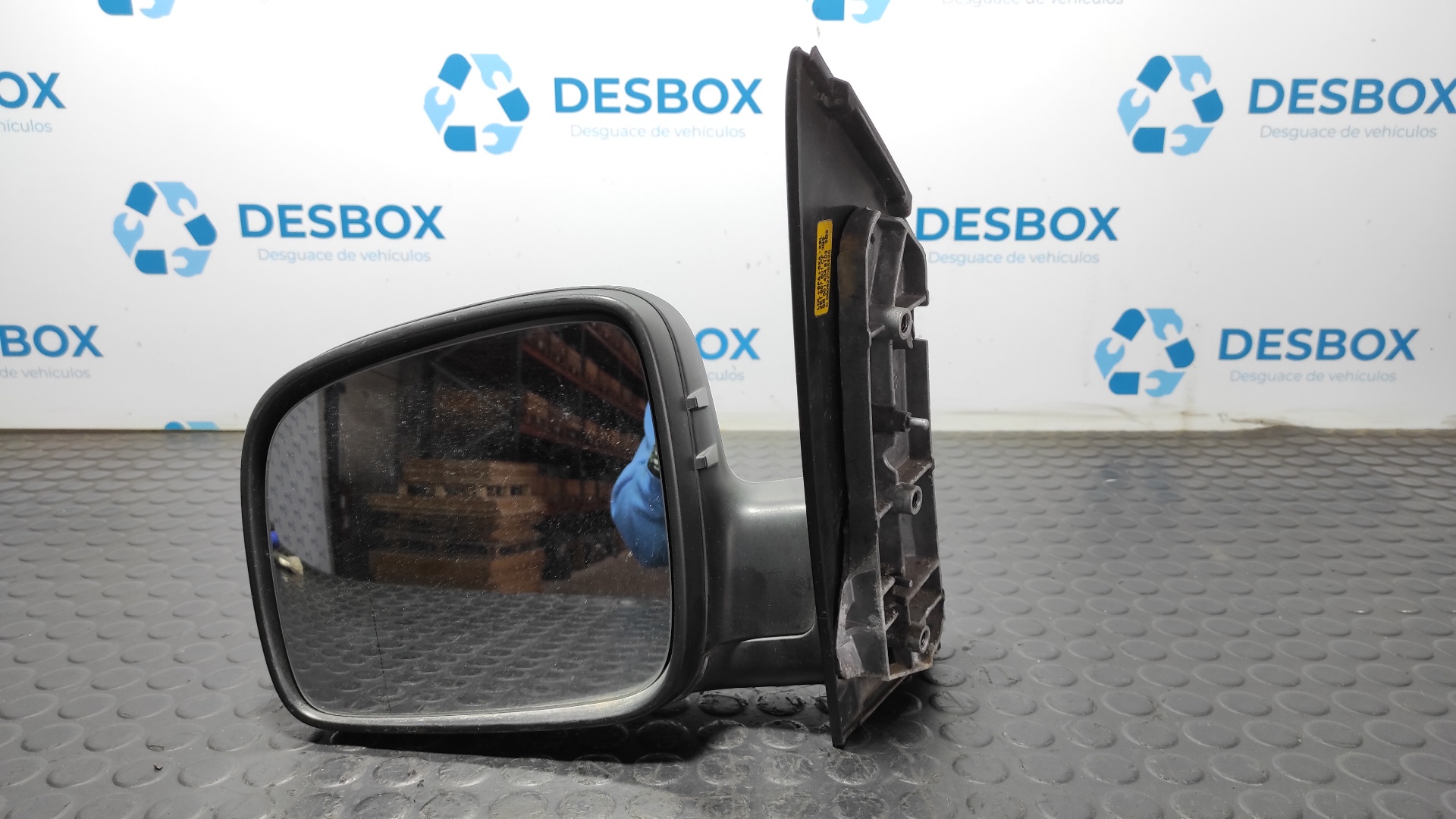 RETROVISOR IZQUIERDO VOLKSWAGEN CADDY KA/KB (2C)