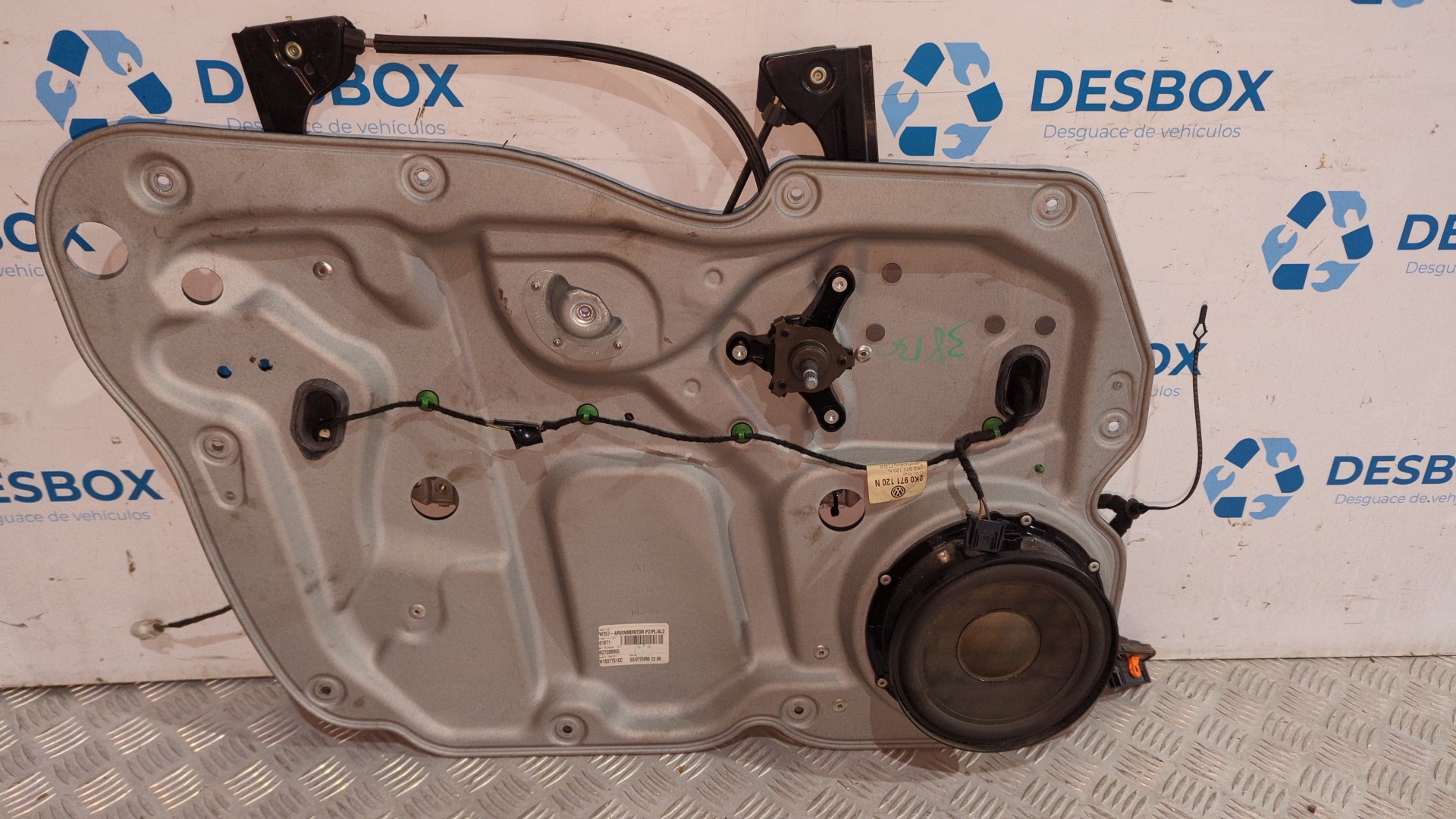 ELEVALUNAS DELANTERO DERECHO VOLKSWAGEN CADDY KA/KB (2C) - vista 2