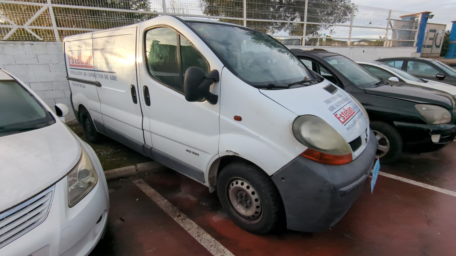 RENAULT TRAFIC II Furgoneta