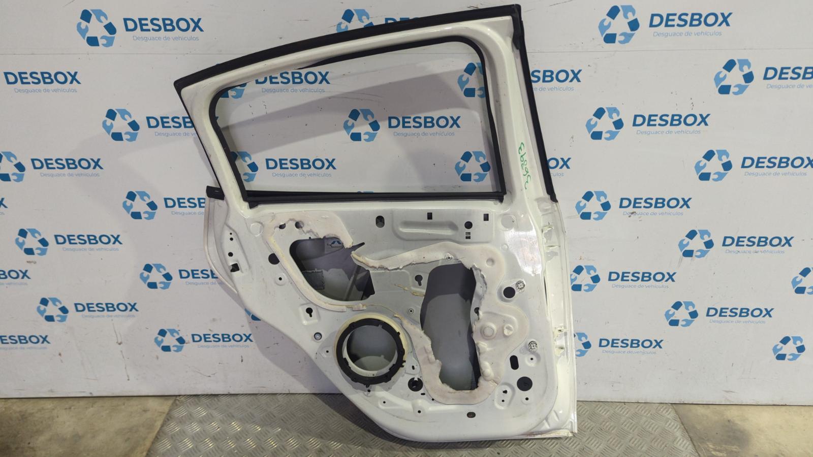 PUERTA TRASERA IZQUIERDA PEUGEOT 208 - vista 4