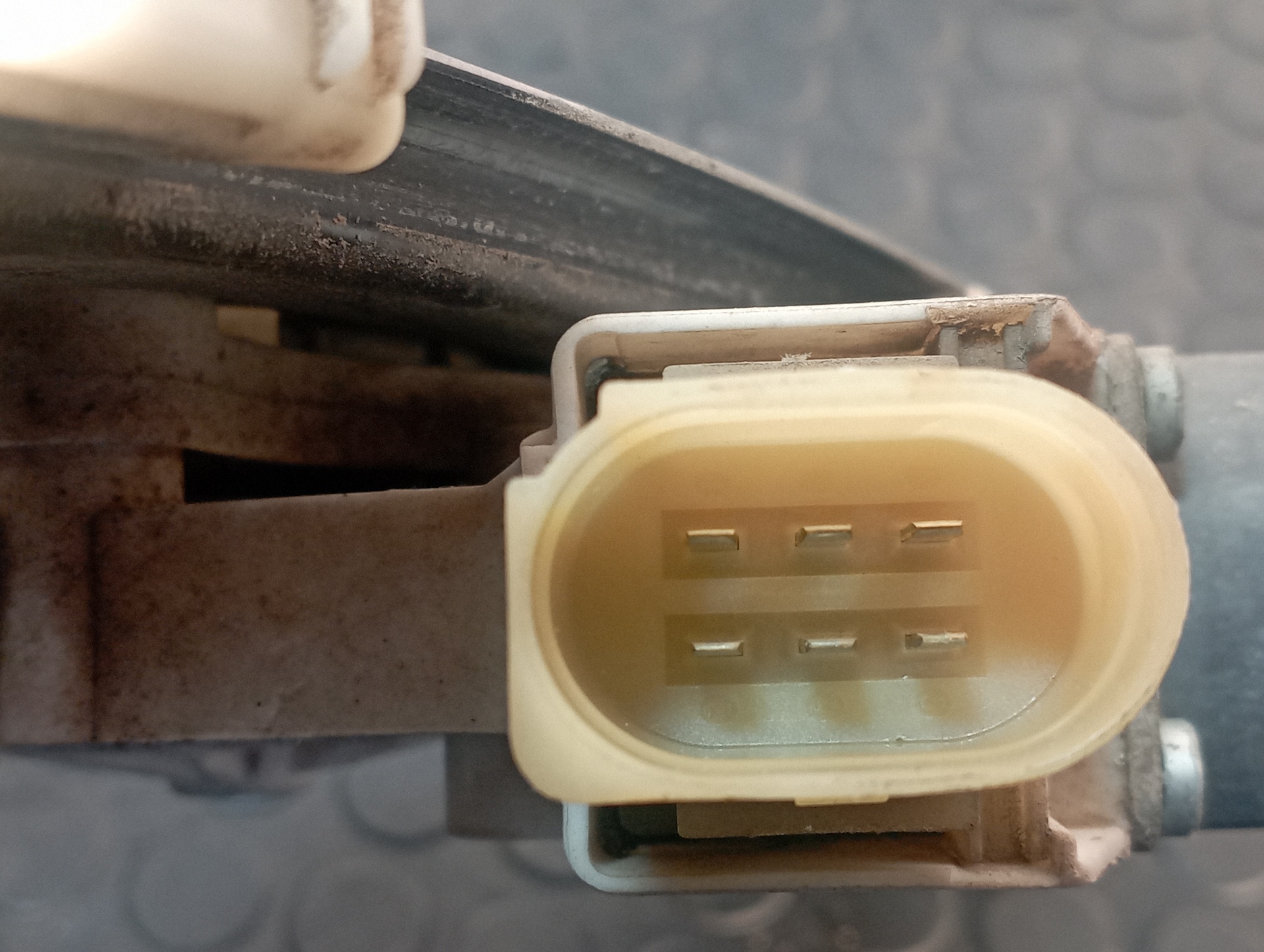 ELEVALUNAS DELANTERO IZQUIERDO BMW SERIE 3 BERLINA (E90) - vista 2