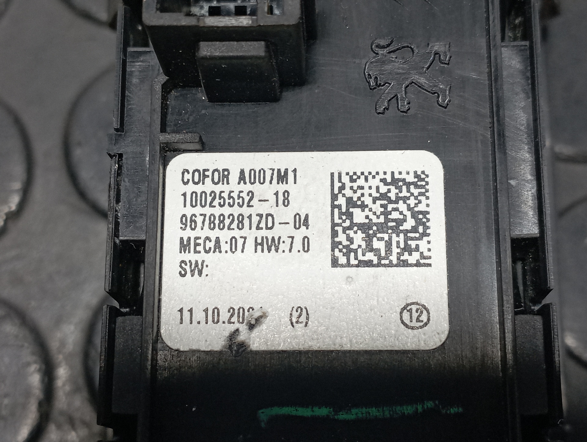 MANDO ELEVALUNAS DELANTERO IZQUIERDO PEUGEOT 2008 (--.2013->) - vista 3