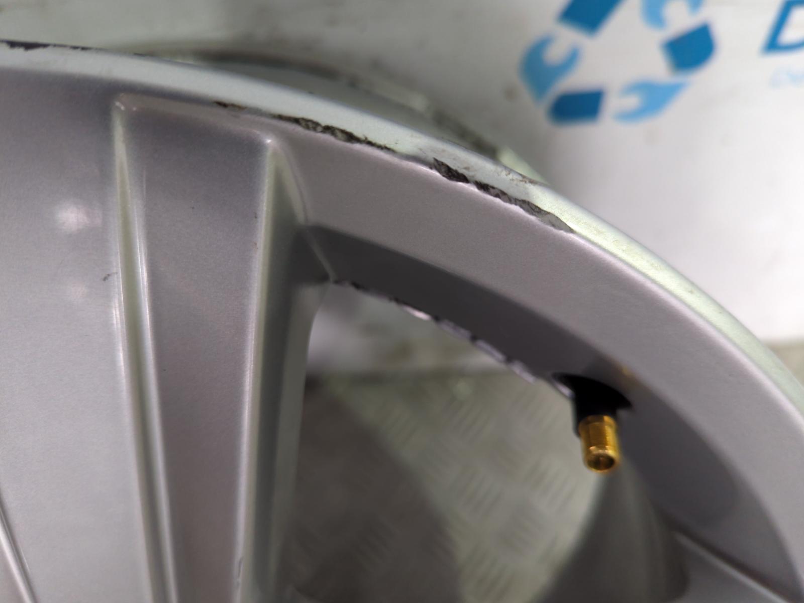 JUEGO LLANTAS VOLKSWAGEN GOLF VII LIM. - vista 6