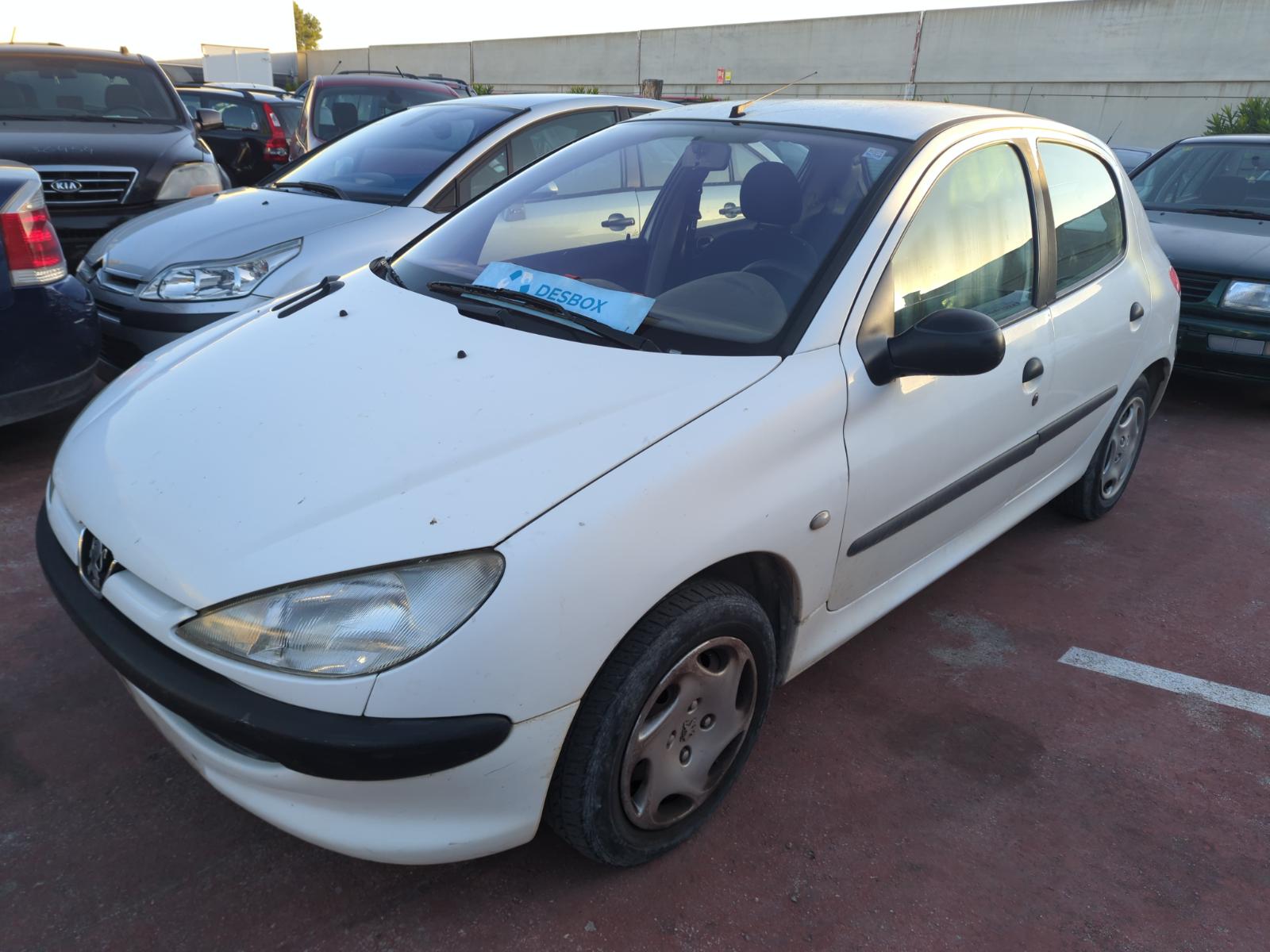 MOTOR PEUGEOT 206 BERLINA - recambio desguace - vista 4