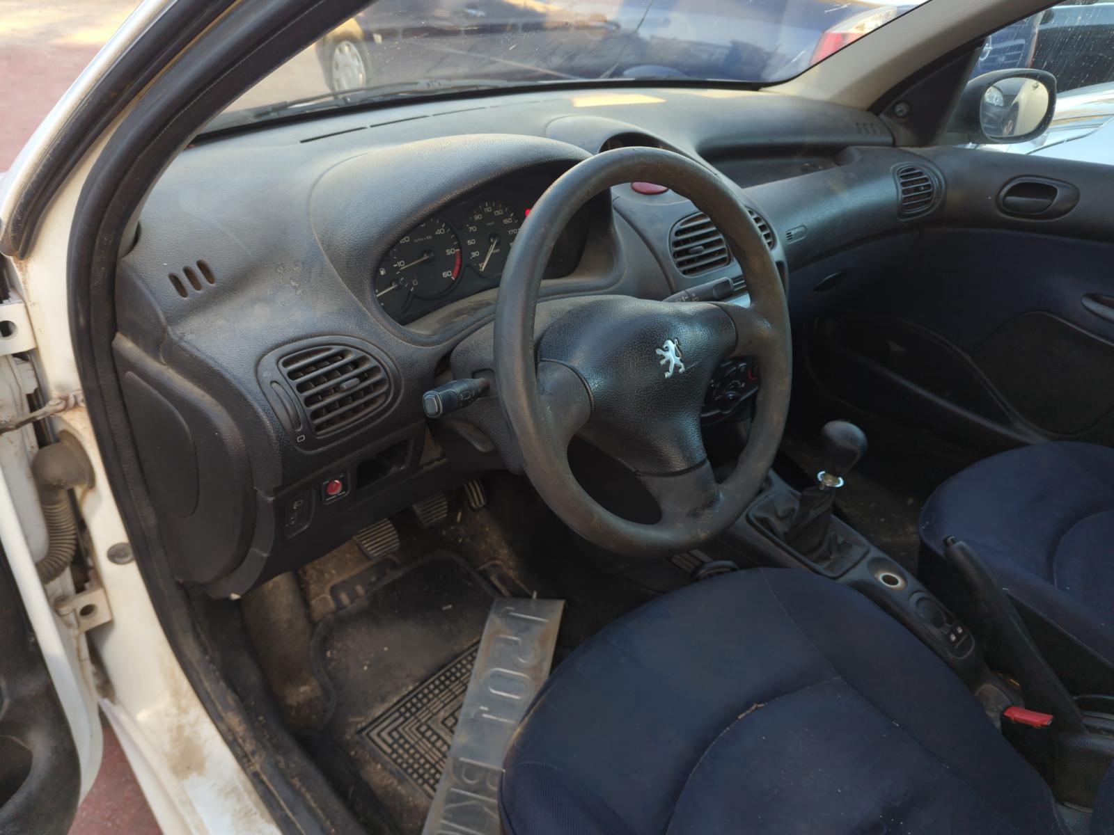MOTOR PEUGEOT 206 BERLINA - recambio desguace - vista 7