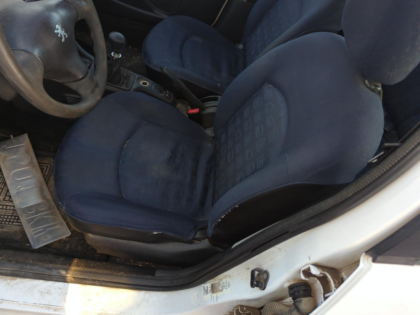 MOTOR PEUGEOT 206 BERLINA - recambio desguace - vista 9