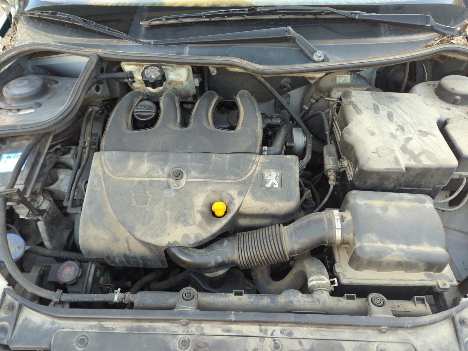 MOTOR PEUGEOT 206 BERLINA - recambio desguace - vista 8