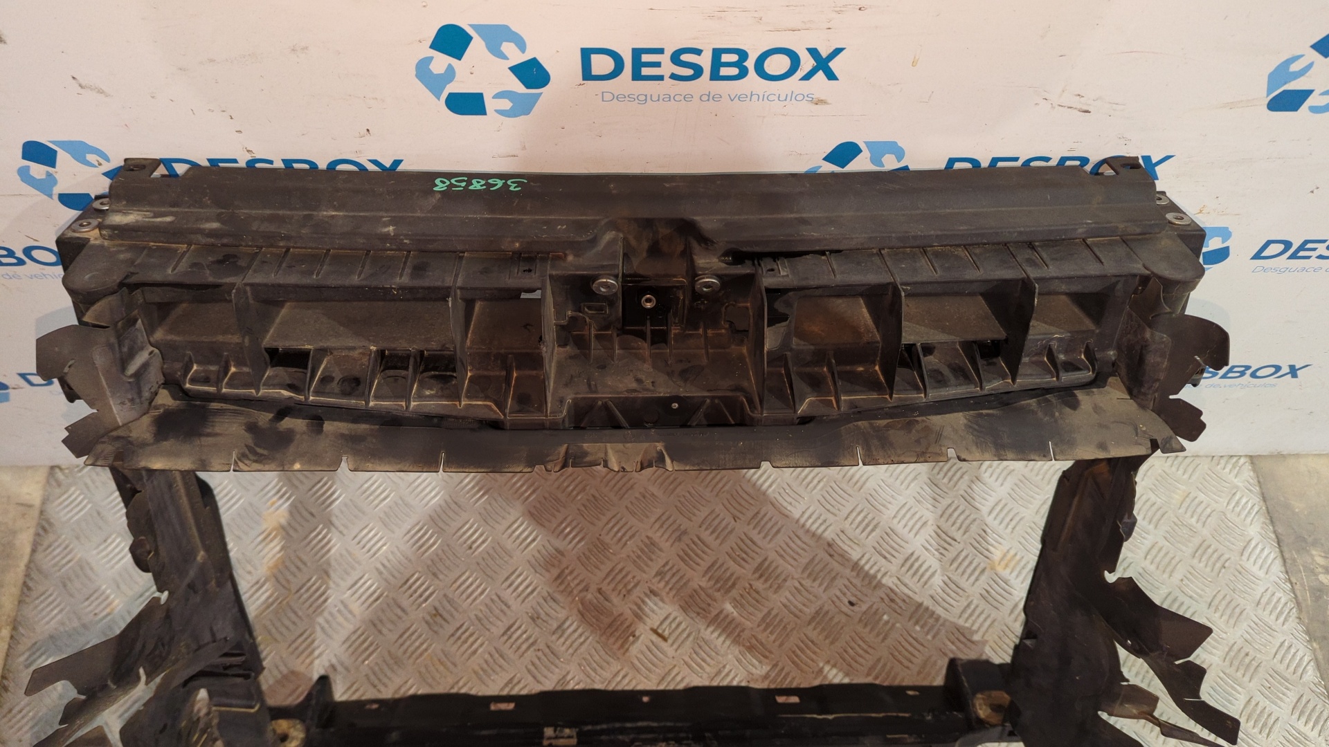 PANEL FRONTAL VOLKSWAGEN TIGUAN - vista 2