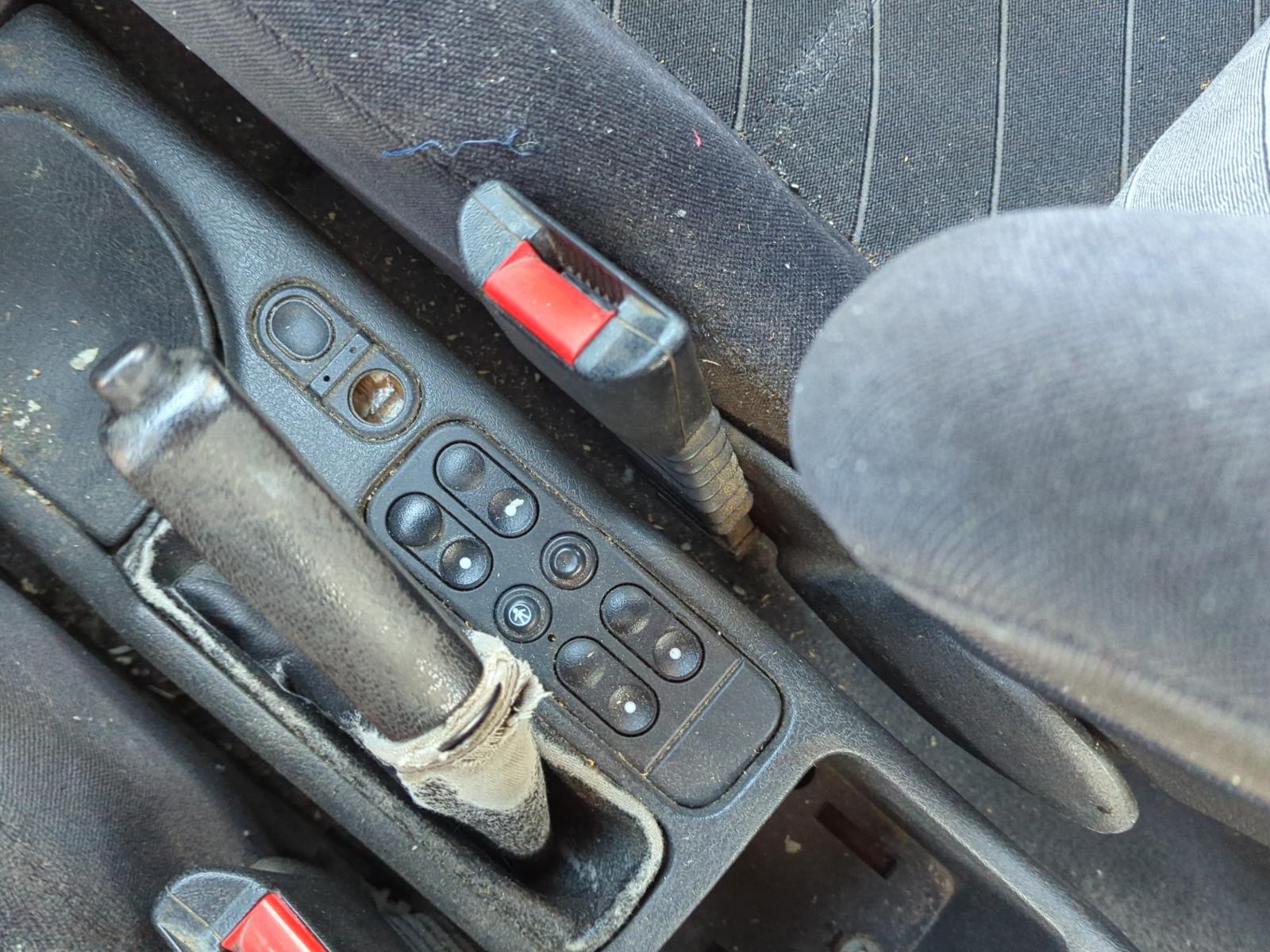 CATALIZADOR OPEL VECTRA A Hatchback - recambio desguace - vista 26