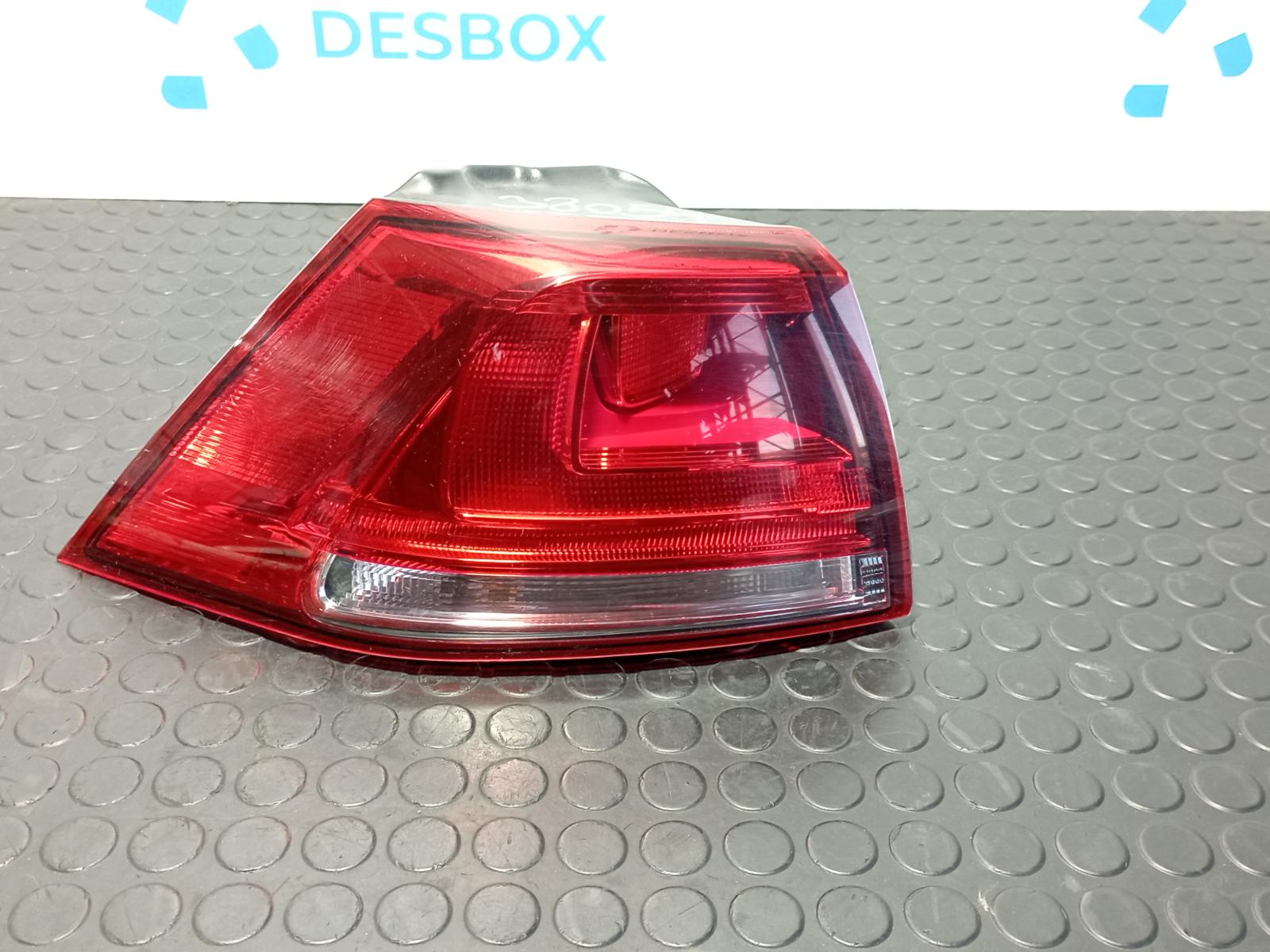 PILOTO TRASERO IZQUIERDO VOLKSWAGEN GOLF VII LIM.