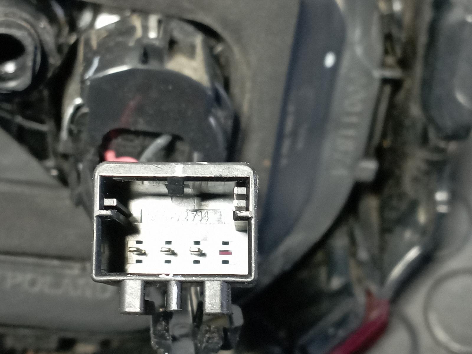 PILOTO TRASERO IZQUIERDO VOLKSWAGEN GOLF VII LIM. - vista 4