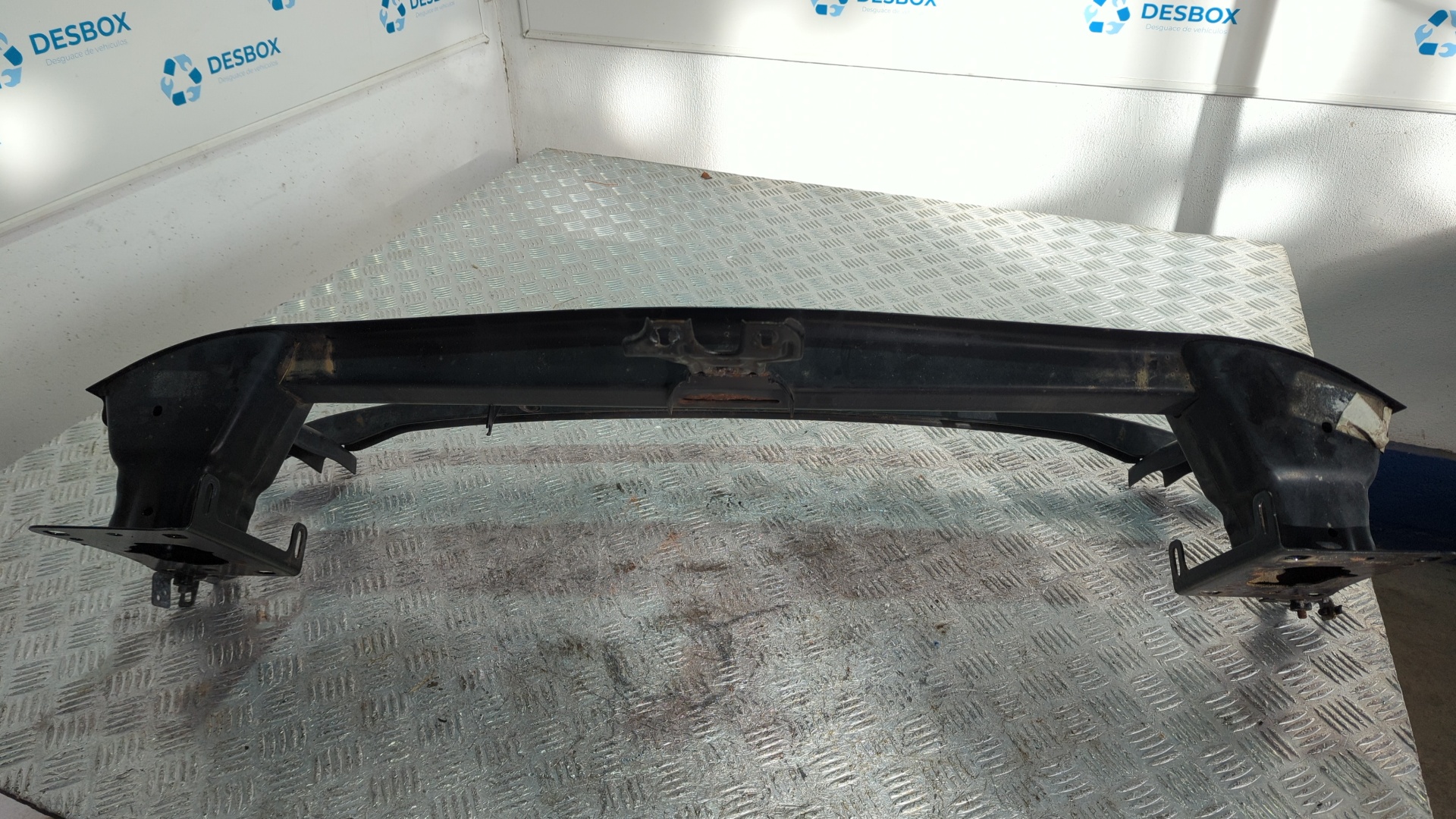 REFUERZO PARAGOLPES DELANTERO VOLKSWAGEN GOLF VII LIM. - vista 2