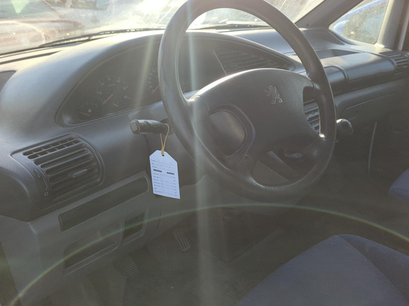 RADIADOR AGUA PEUGEOT EXPERT - vista 3