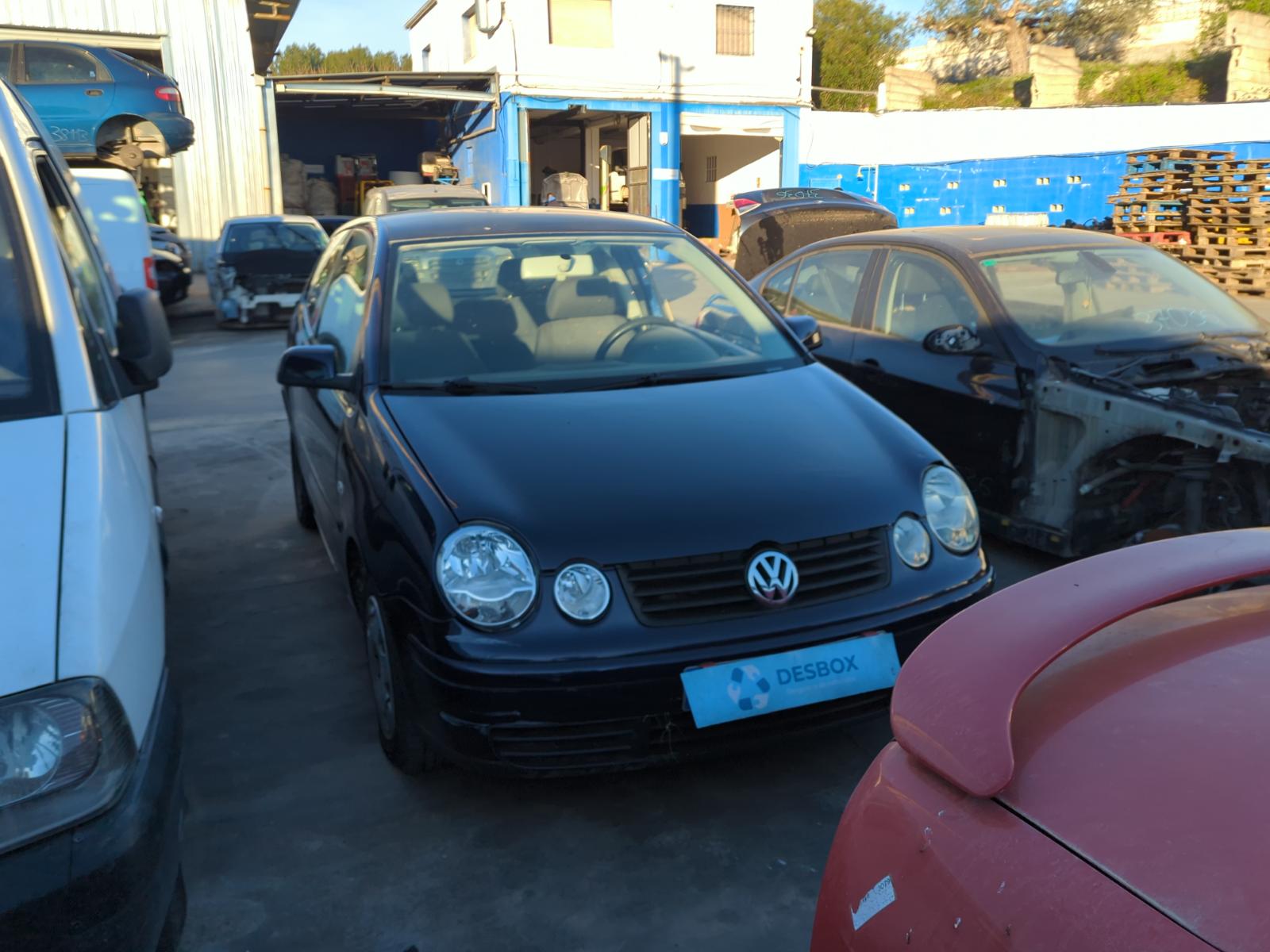 VOLKSWAGEN POLO (9N1)