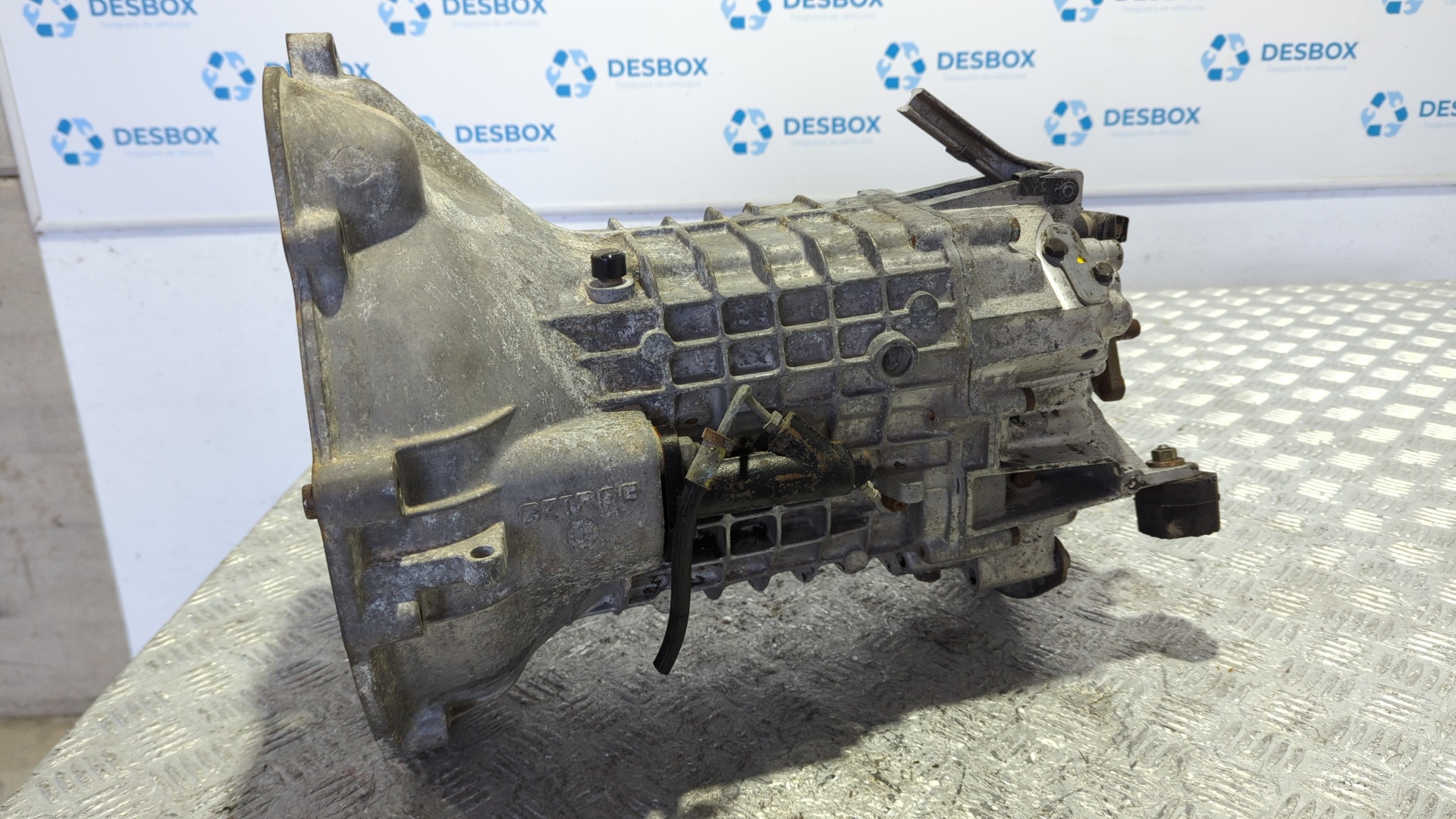 CAJA CAMBIOS BMW SERIE 3 BERLINA (E30)