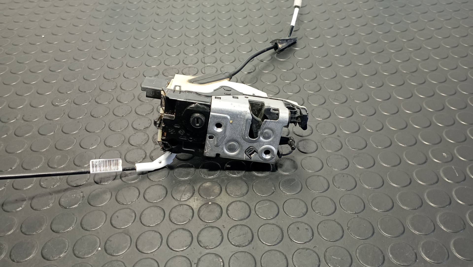 CERRADURA PUERTA DELANTERA DERECHA PEUGEOT 208 - vista 3