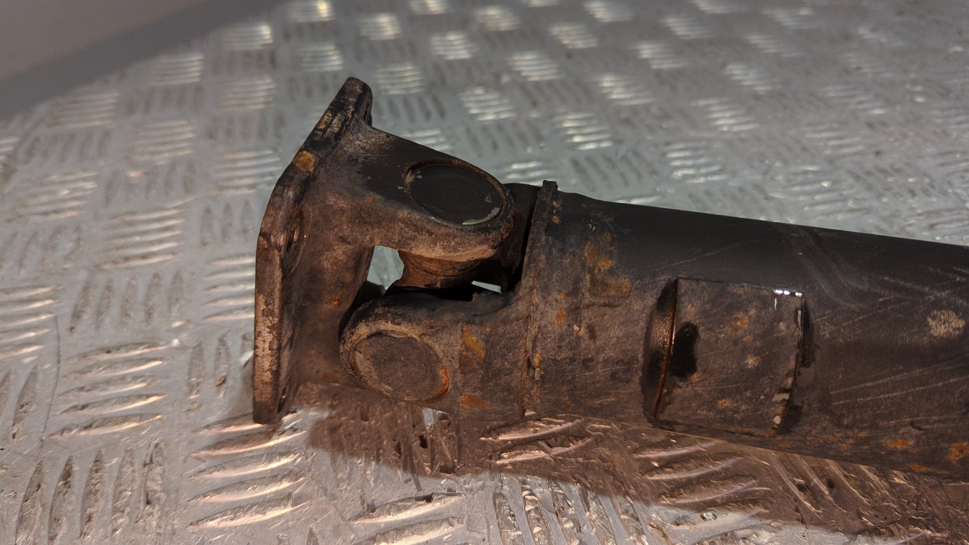 TRANSMISION CENTRAL KIA SPORTAGE - vista 2