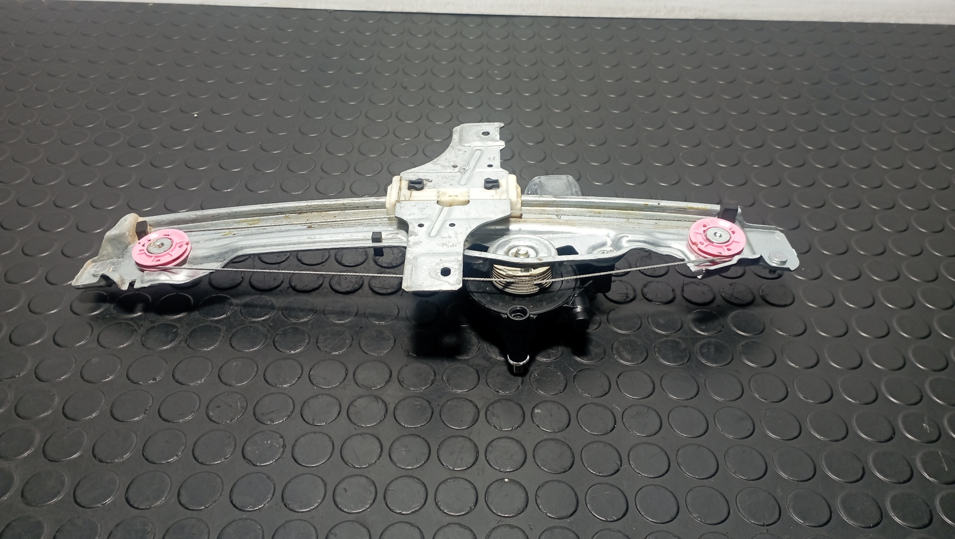 ELEVALUNAS TRASERO DERECHO PEUGEOT 208 - vista 4