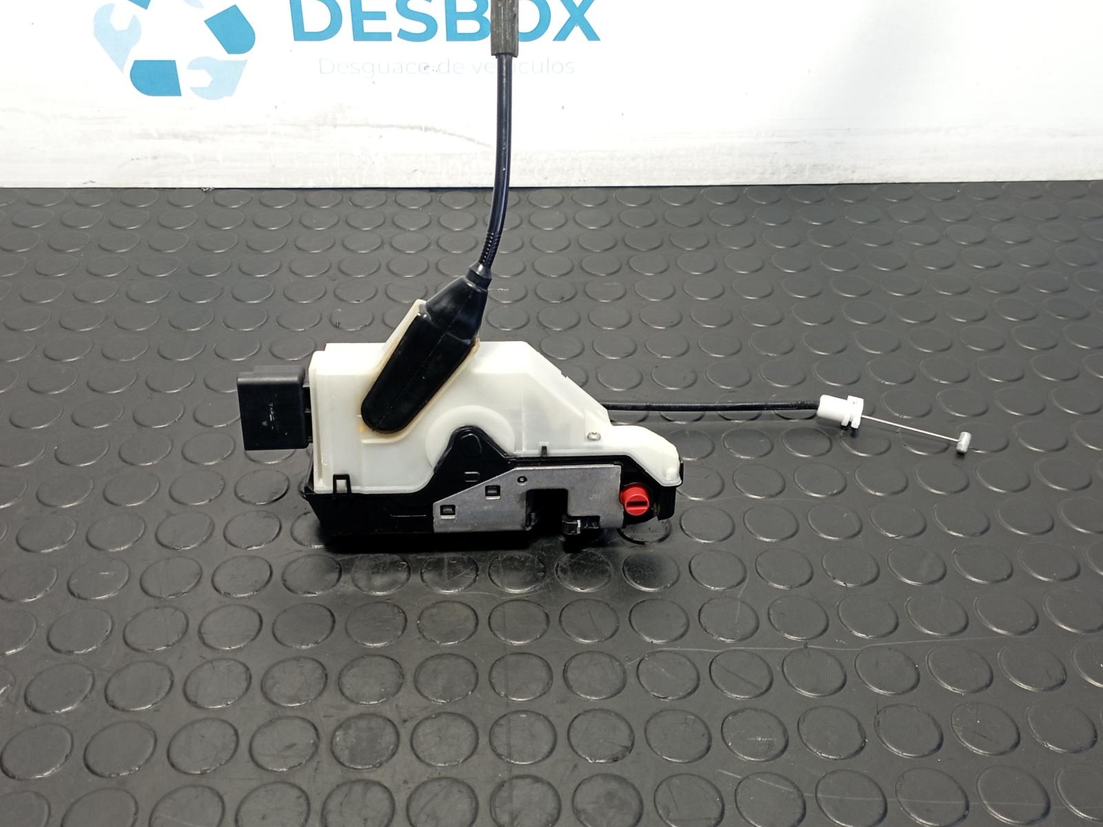 CERRADURA PUERTA TRASERA DERECHA PEUGEOT 208 - vista 5