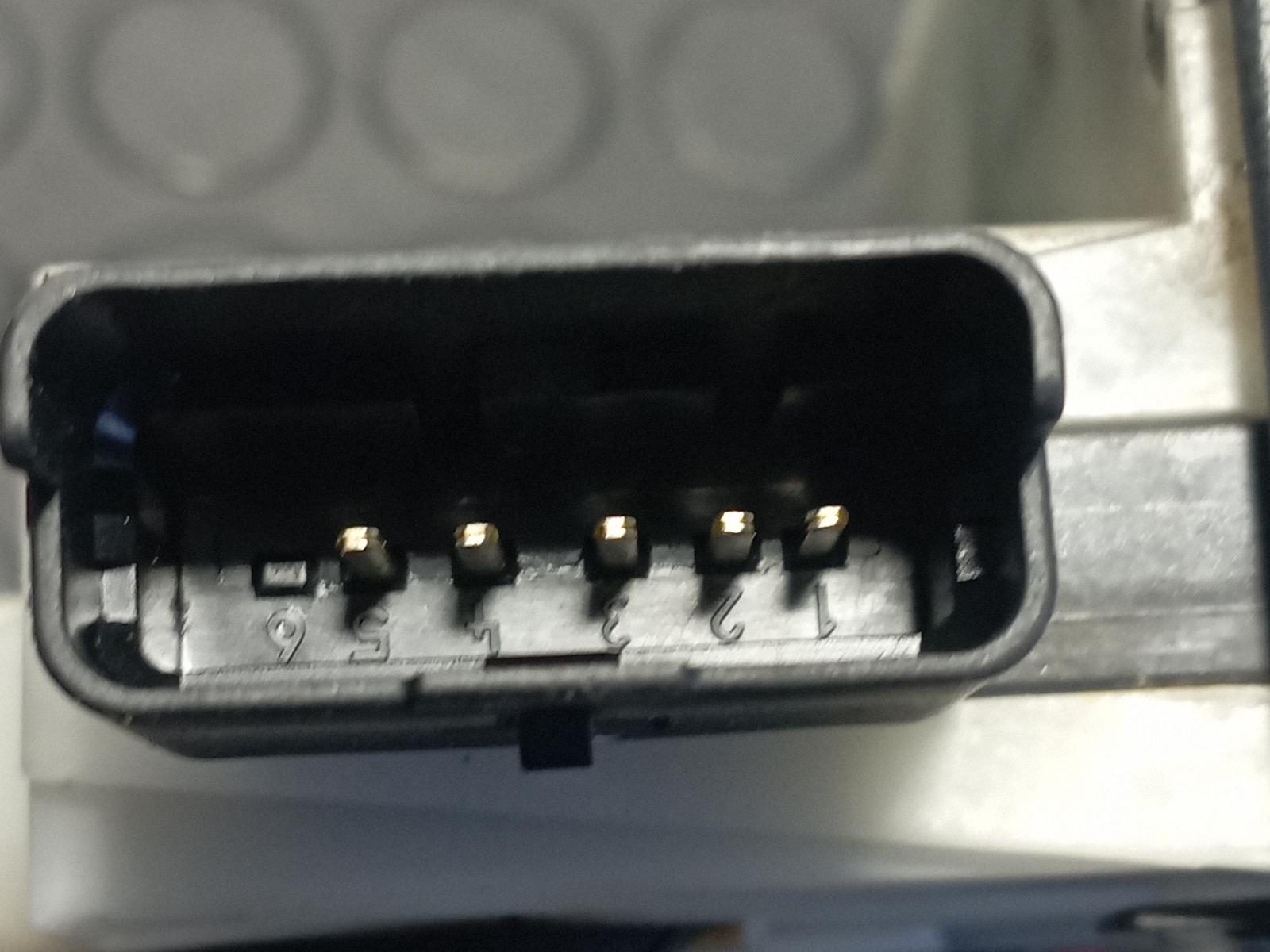 CERRADURA PUERTA TRASERA IZQUIERDA PEUGEOT 208 - vista 4