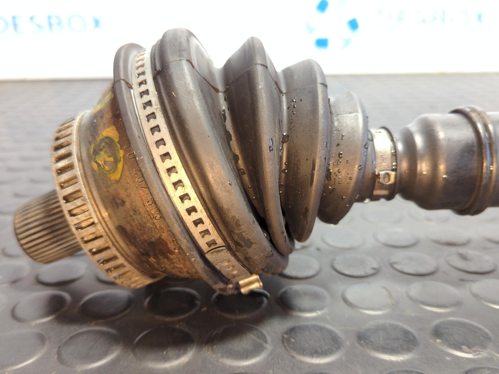 TRANSMISION DELANTERA IZQUIERDA AUDI A6 AVANT (4B5) - vista 2