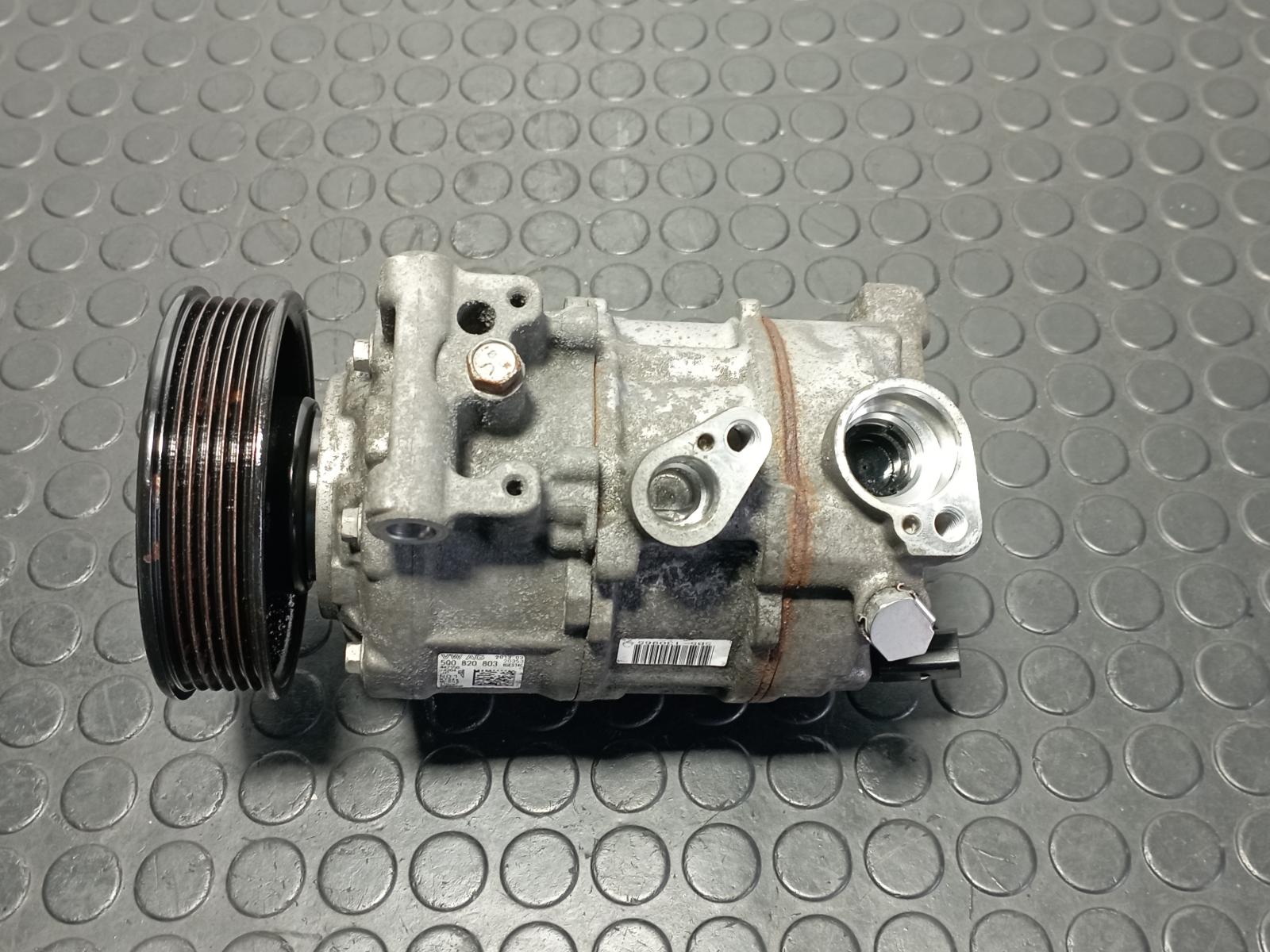 COMPRESOR AIRE ACONDICIONADO VOLKSWAGEN GOLF VII LIM. - vista 2