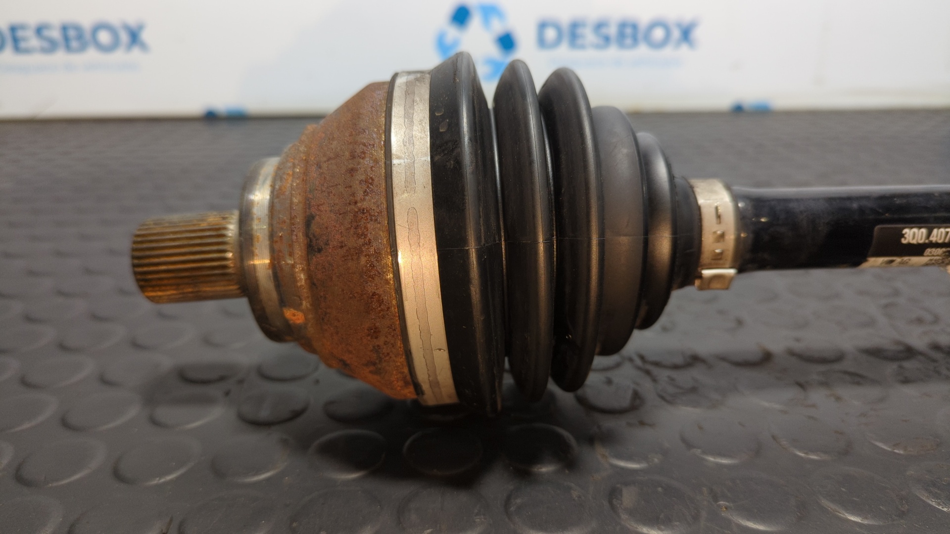 TRANSMISION DELANTERA IZQUIERDA VOLKSWAGEN TIGUAN - vista 2