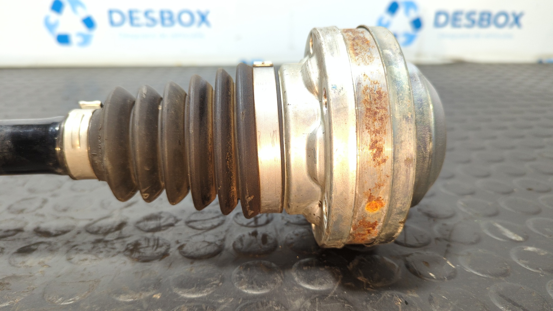 TRANSMISION DELANTERA IZQUIERDA VOLKSWAGEN TIGUAN - vista 3