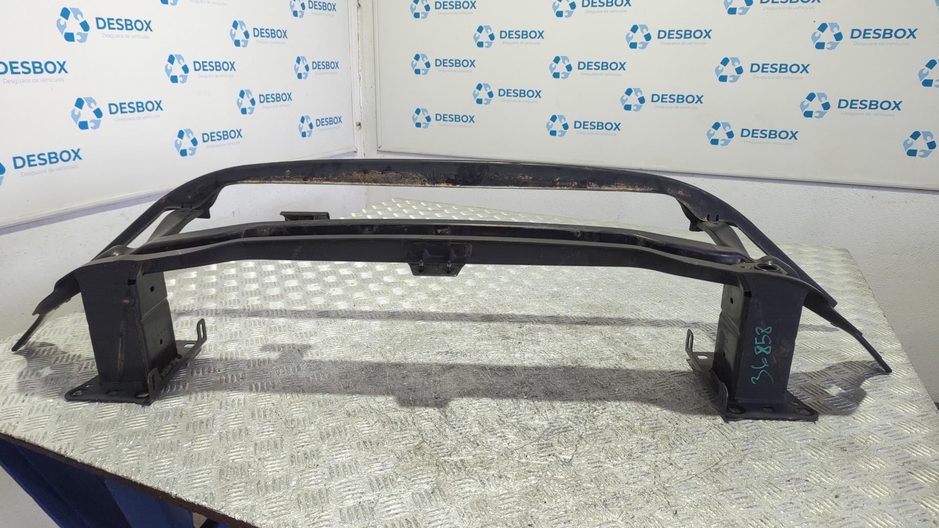 REFUERZO PARAGOLPES DELANTERO VOLKSWAGEN TIGUAN - vista 3