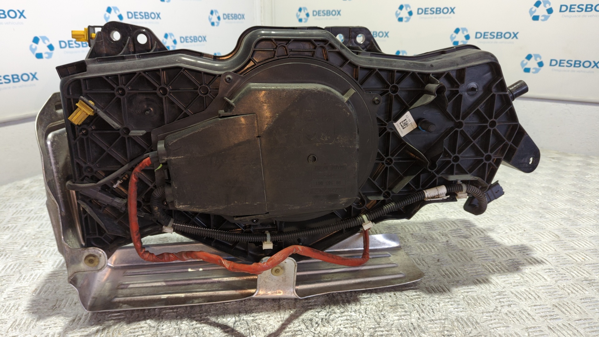 DEPOSITO ADBLUE PEUGEOT BOXER Furgoneta - vista 2