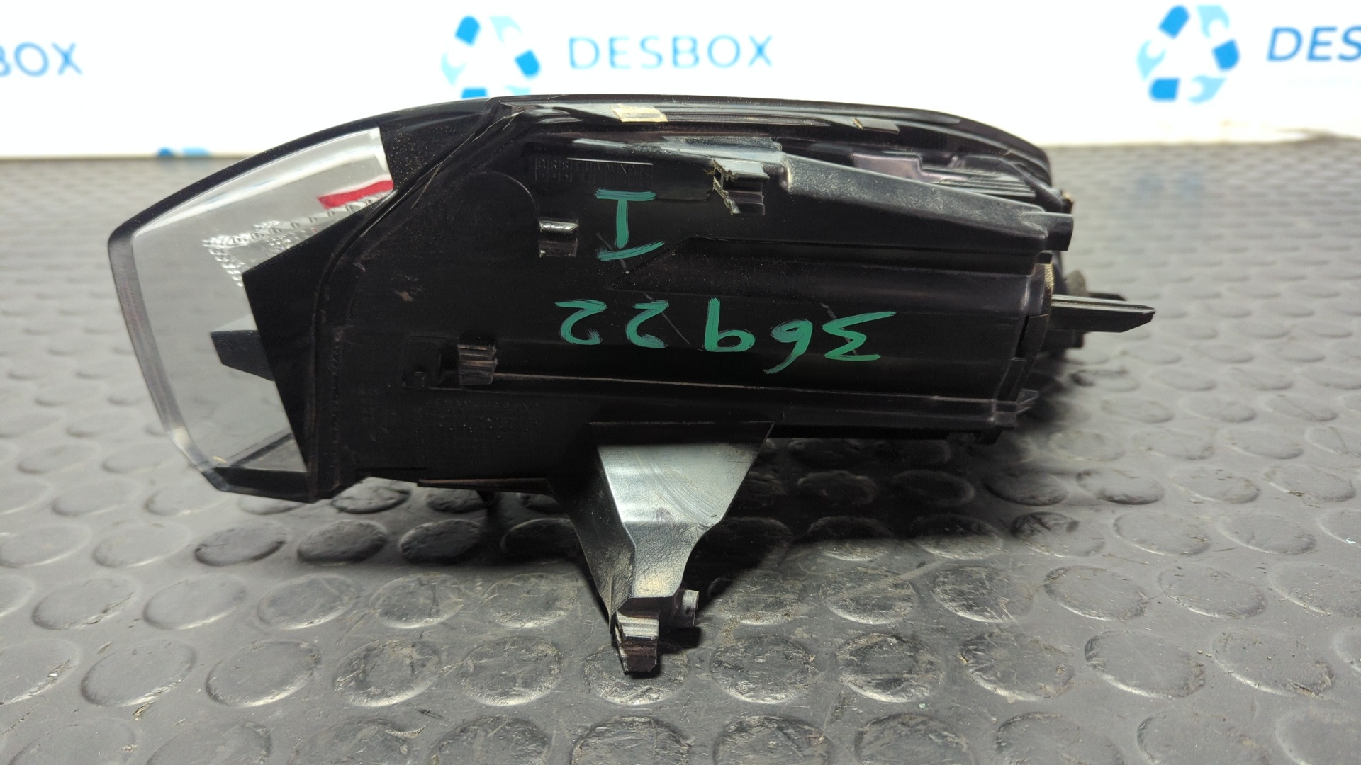 PILOTO TRASERO IZQUIERDO PEUGEOT 2008 (--.2013->) - vista 3