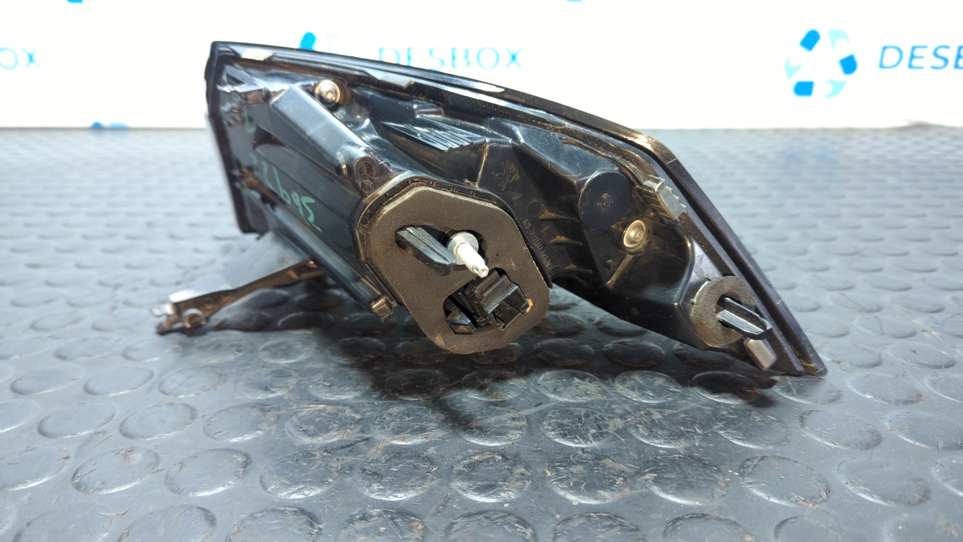 PILOTO TRASERO IZQUIERDO PEUGEOT 2008 (--.2013->) - vista 5