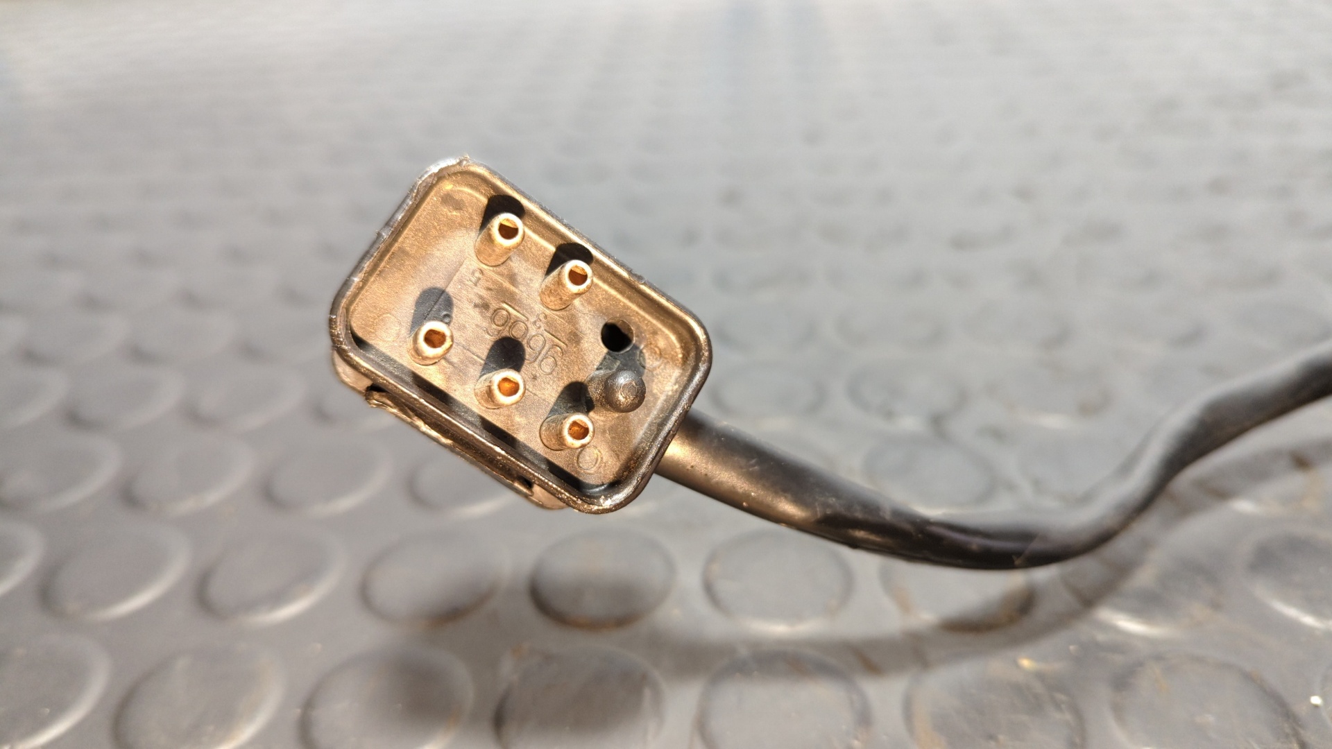 MOTOR LIMPIA DELANTERO MERCEDES-BENZ CLASE C (W202) - vista 3