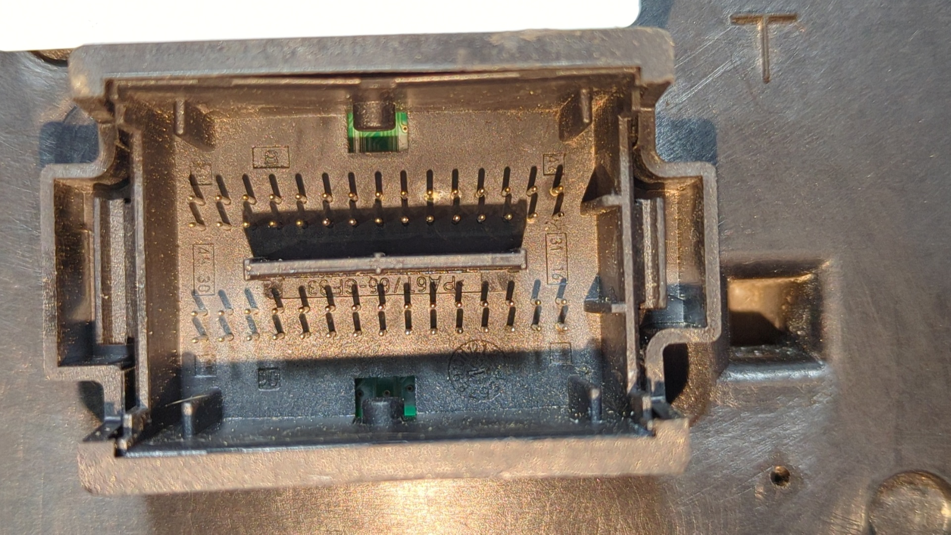 CAJA RELES / FUSIBLES PEUGEOT BOXER CAJA CERR. TECHO ELEVADO (BAT.3450)(335)(2007 =>) - vista 2