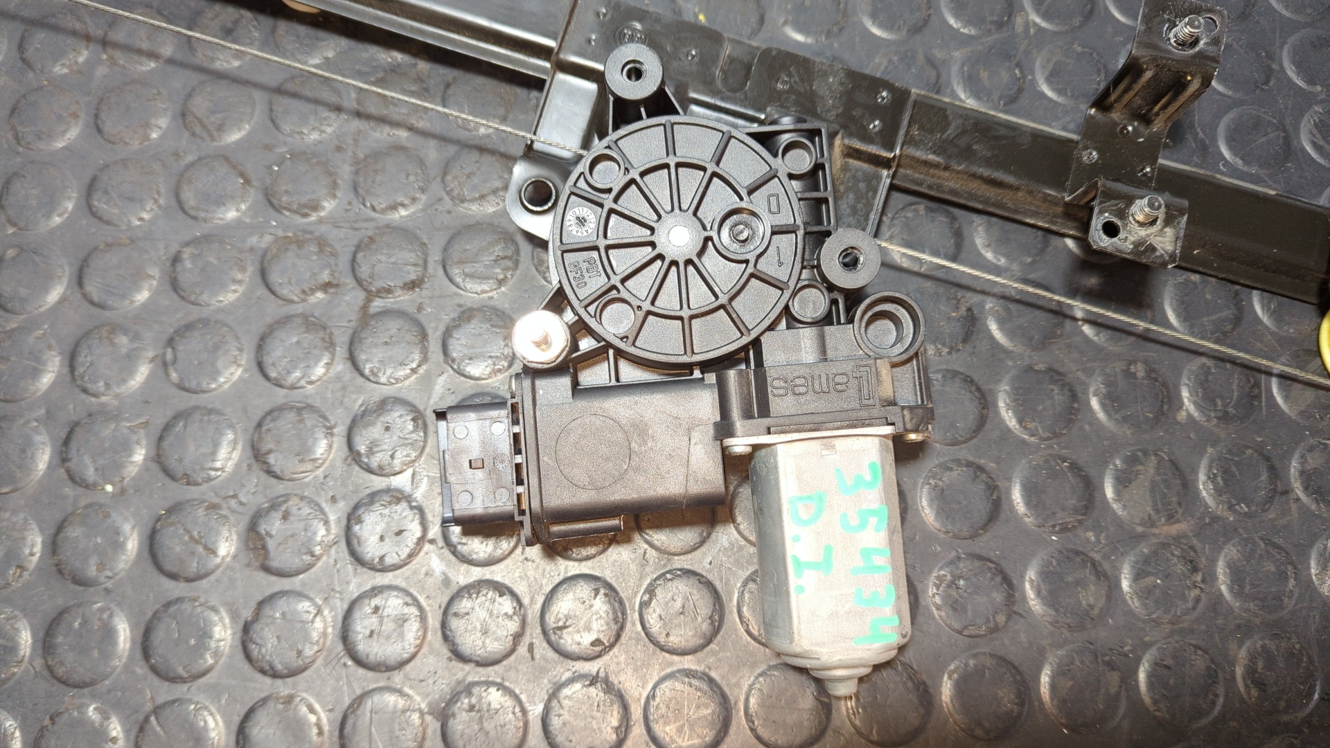 ELEVALUNAS DELANTERO IZQUIERDO PEUGEOT BOXER CAJA CERR. TECHO ELEVADO (BAT.3450)(335)(2007 =>) - vista 3