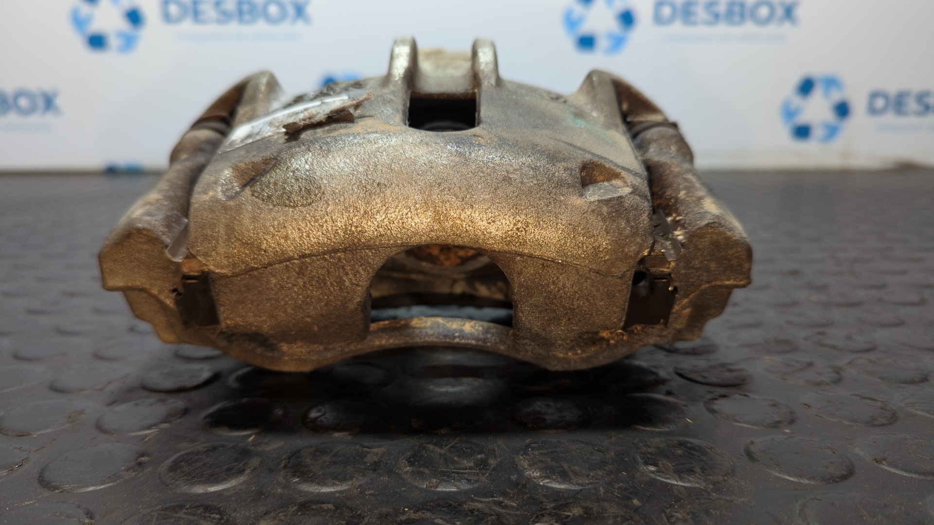 PINZA DE FRENO DELANTERA DERECHA PEUGEOT 208 - vista 3